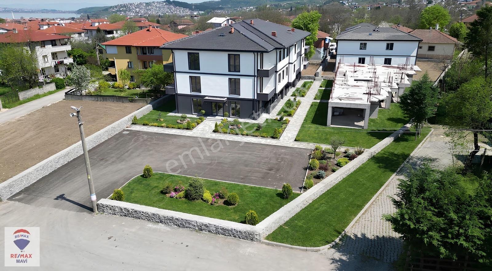 Remax Moz 2+1 80m² Y. Isıtma 3.kat Tem Çıkışı Oteller Bölgesinde - Görsel 2