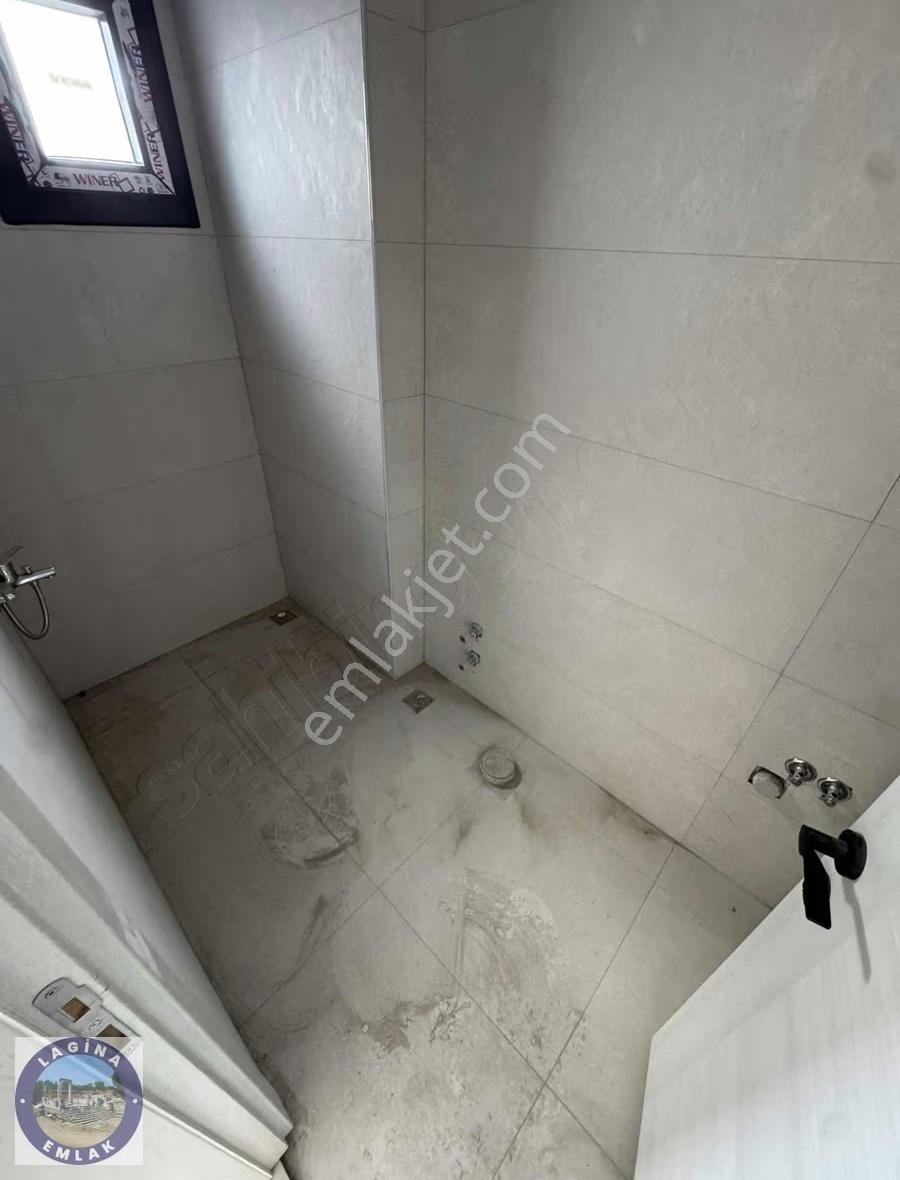 Kiralık Sıfır Ebeveyn Banyolu 3+1 Daire - Görsel 17