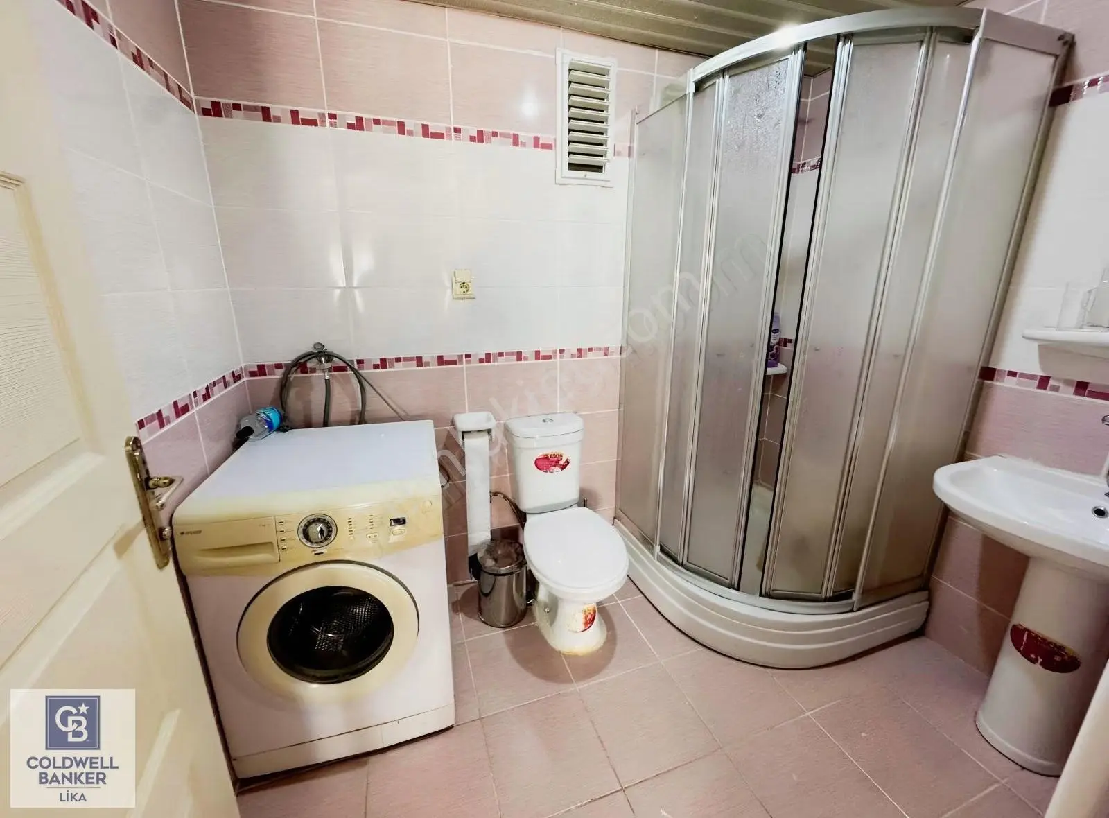 Kaşüstü Toki'de 2+1 Eşyalı Kiralık Daire - Görsel 20