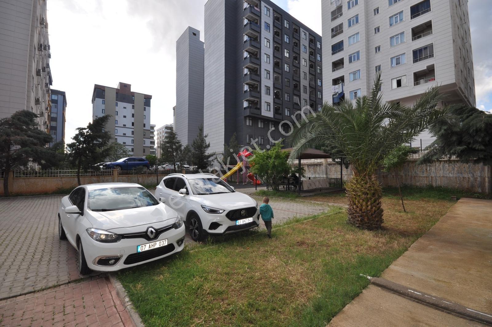 Cb Acar'dan Kanal Boyunda Satılık Yüksek Giriş 5+1 - Görsel 14