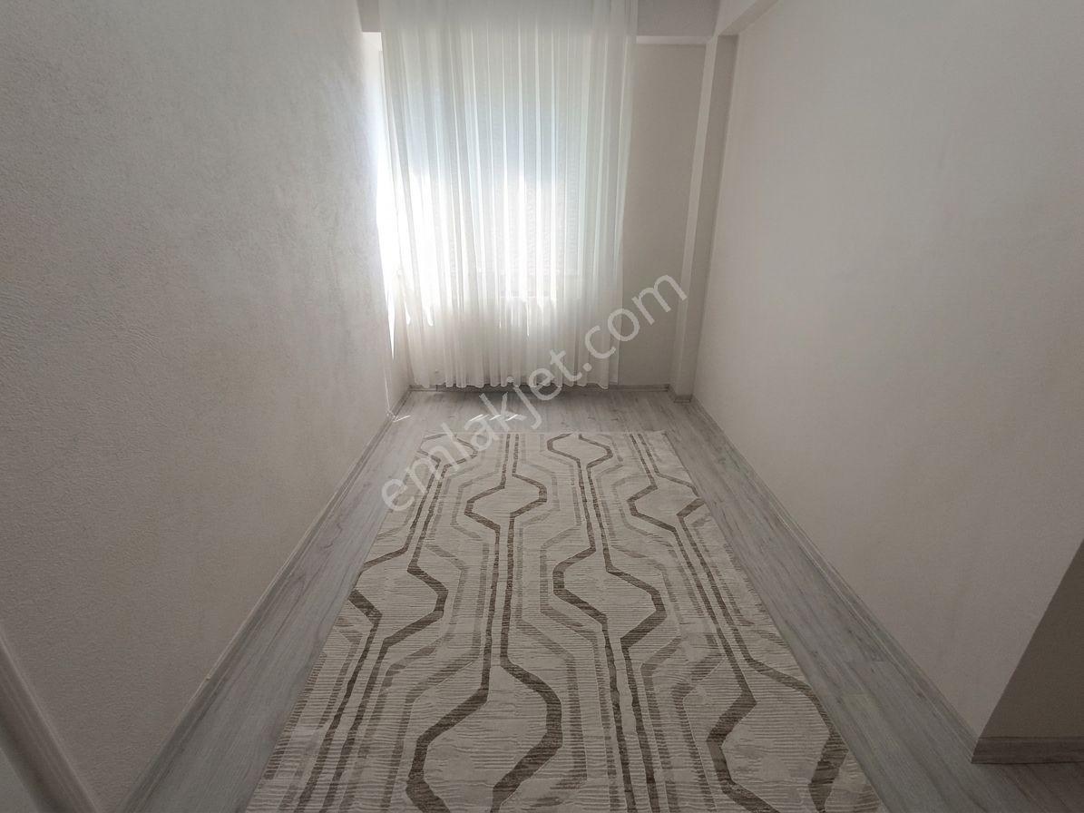 Geyve Alifuatpaşada Site İçi Asansörlü Geniş 3+1 Lüks Daire - Görsel 28