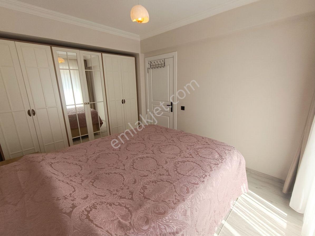 Geyve Alifuatpaşada Site İçi Asansörlü Geniş 3+1 Lüks Daire - Görsel 17