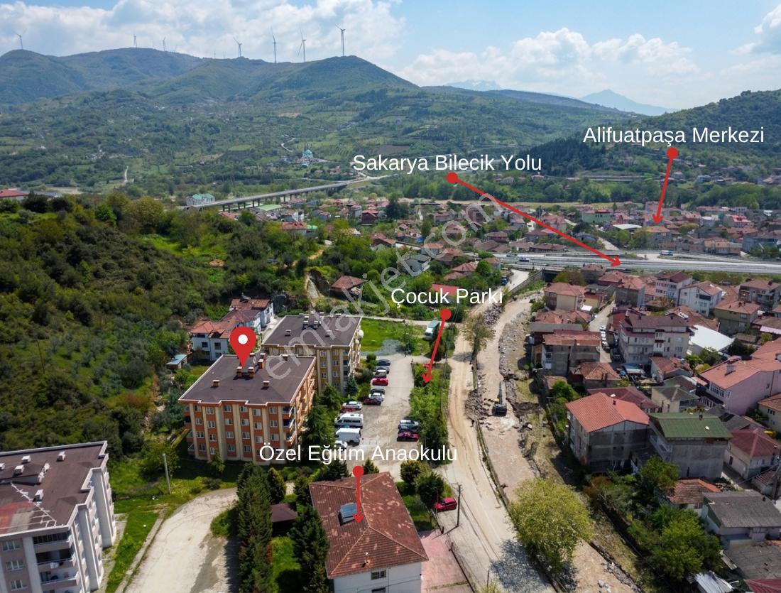 Geyve Alifuatpaşada Site İçi Asansörlü Geniş 3+1 Lüks Daire - Görsel 7