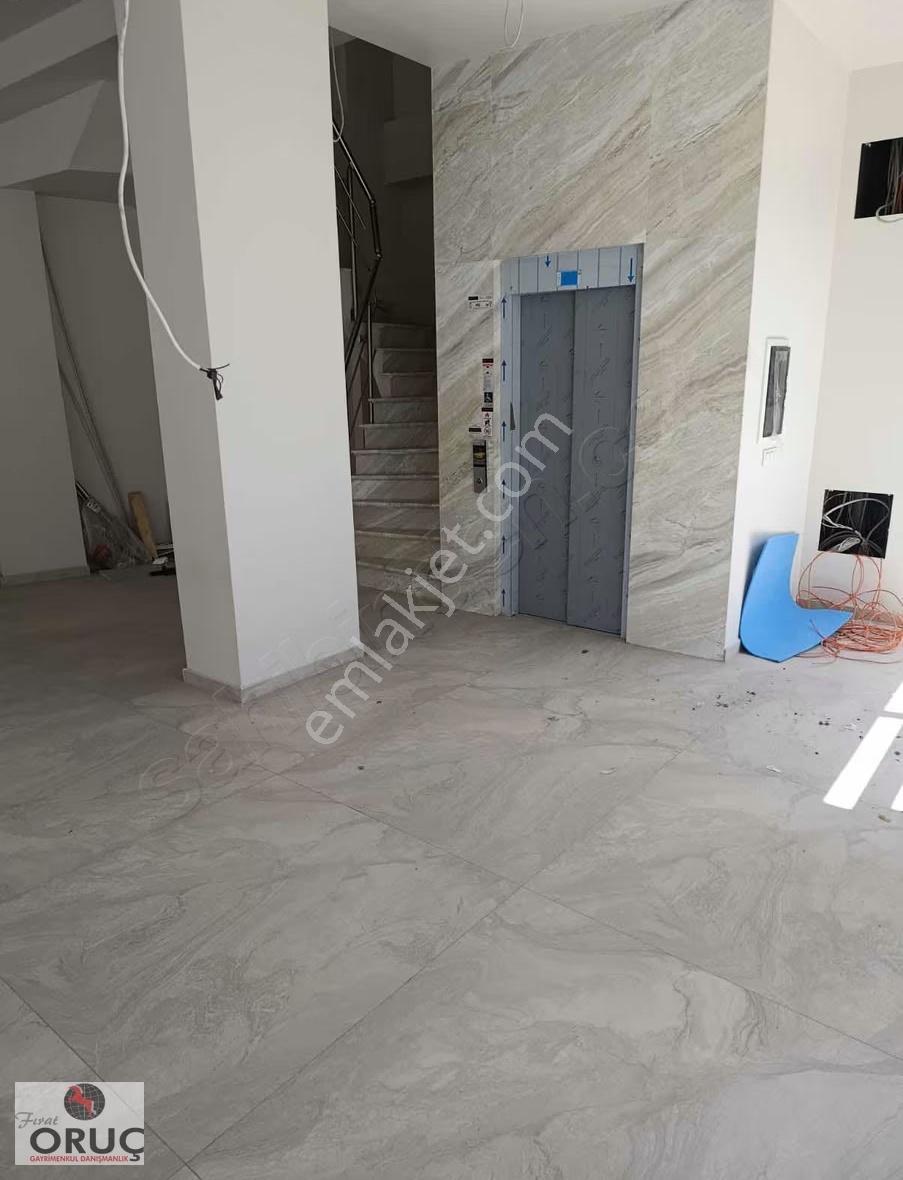 İstanbul Lalelide Kiralık Kompile Bina - Görsel 12