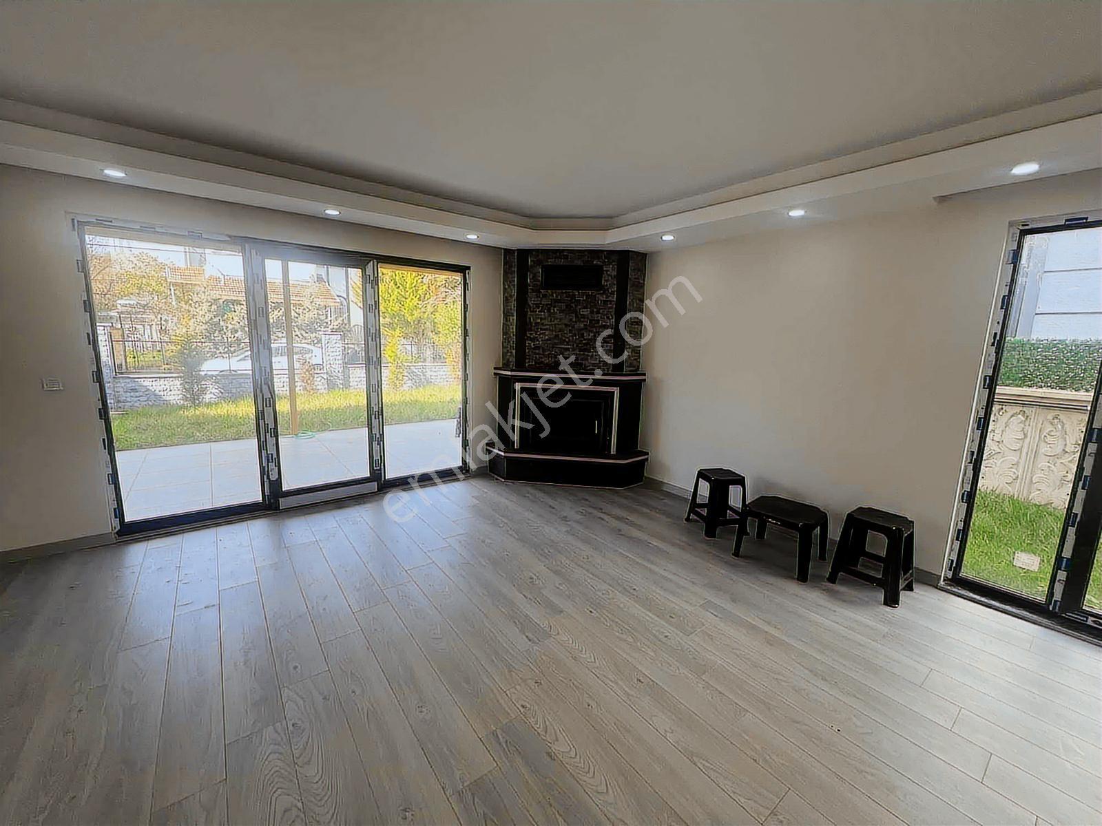 Harika Fırsat!!! Semizkumlarda Sıfır Triplex Villa 6+1 İskanlı - Görsel 2