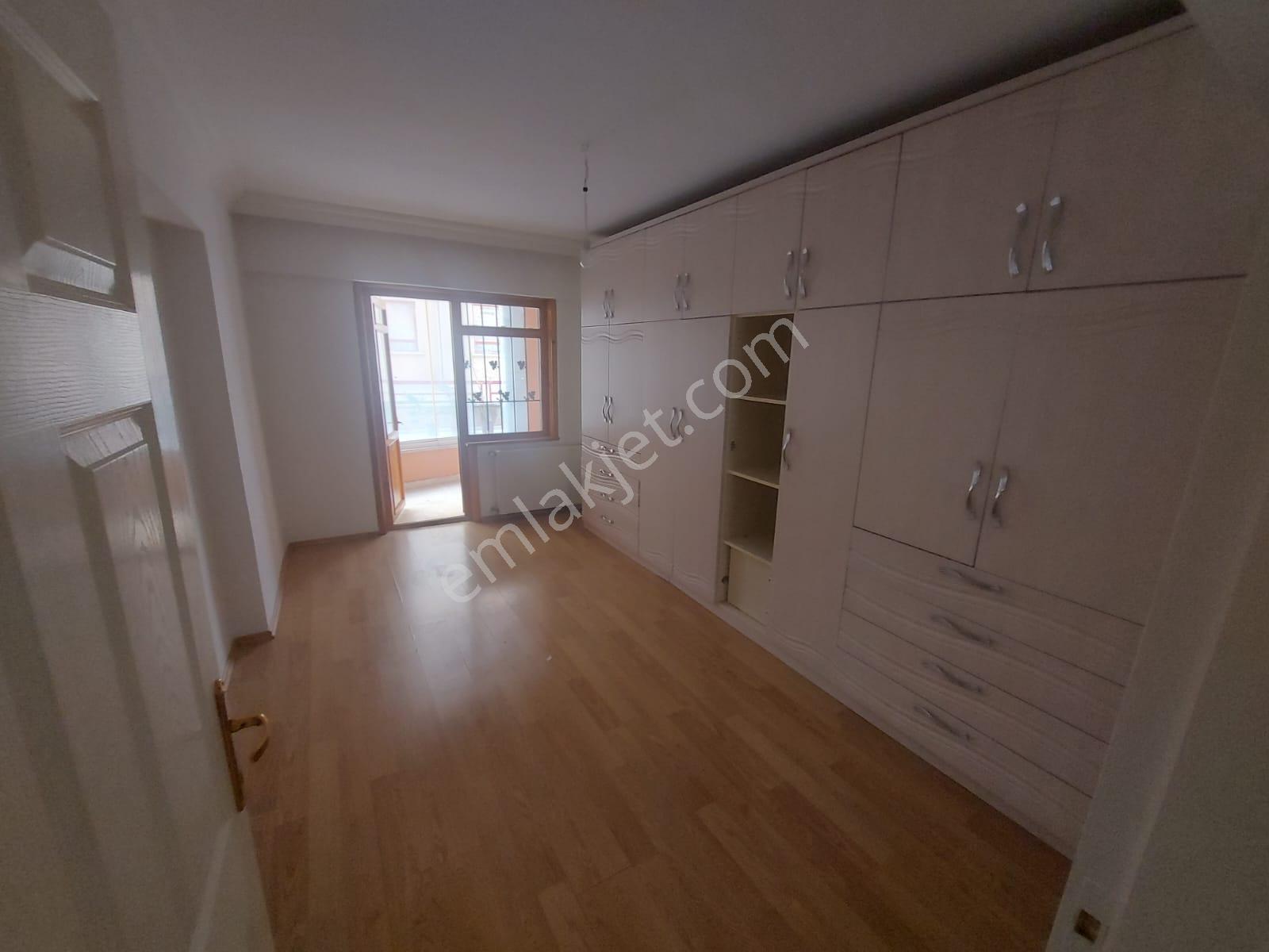 Asyapıdan 3+1 140m2 Asansörlü-kapalıgarajlı-teraslı-lüx Kombili - Görsel 10