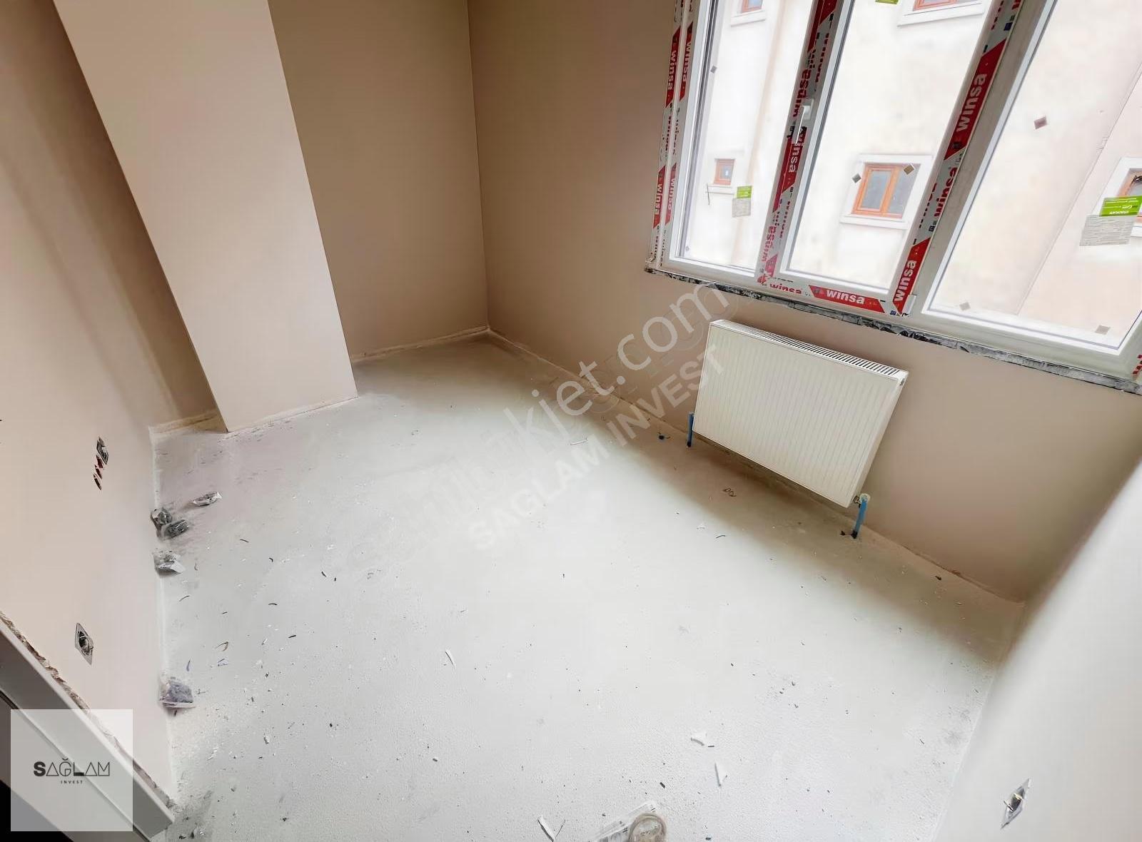 Feneryolu Hamdibey Sokakta Satılık Büyük 3+1 Sıfır Daire - Görsel 2