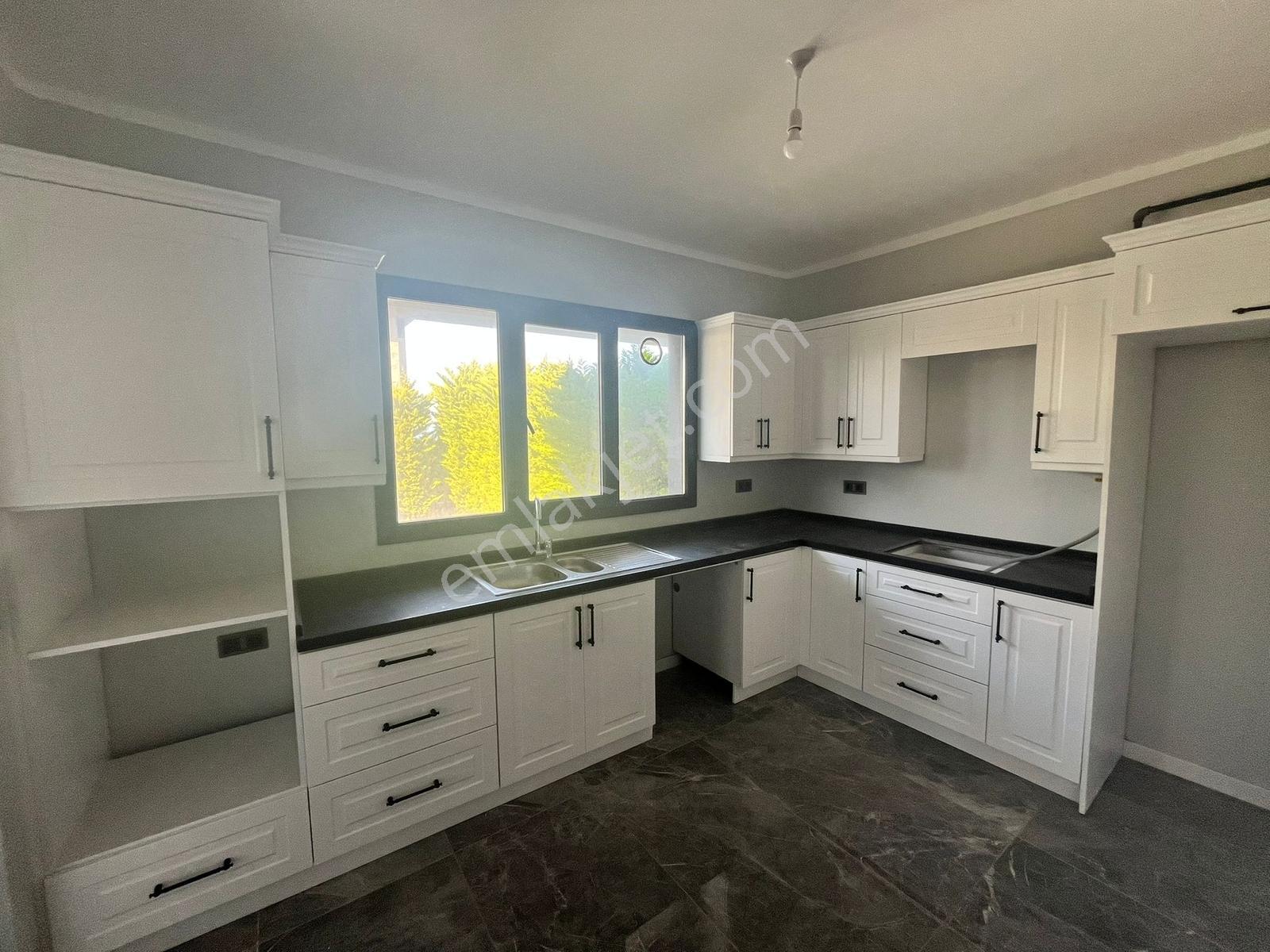 Remax Anka'dan Şile'de Deniz Manzaralı Müstakil Havuzlu Villa - Görsel 15