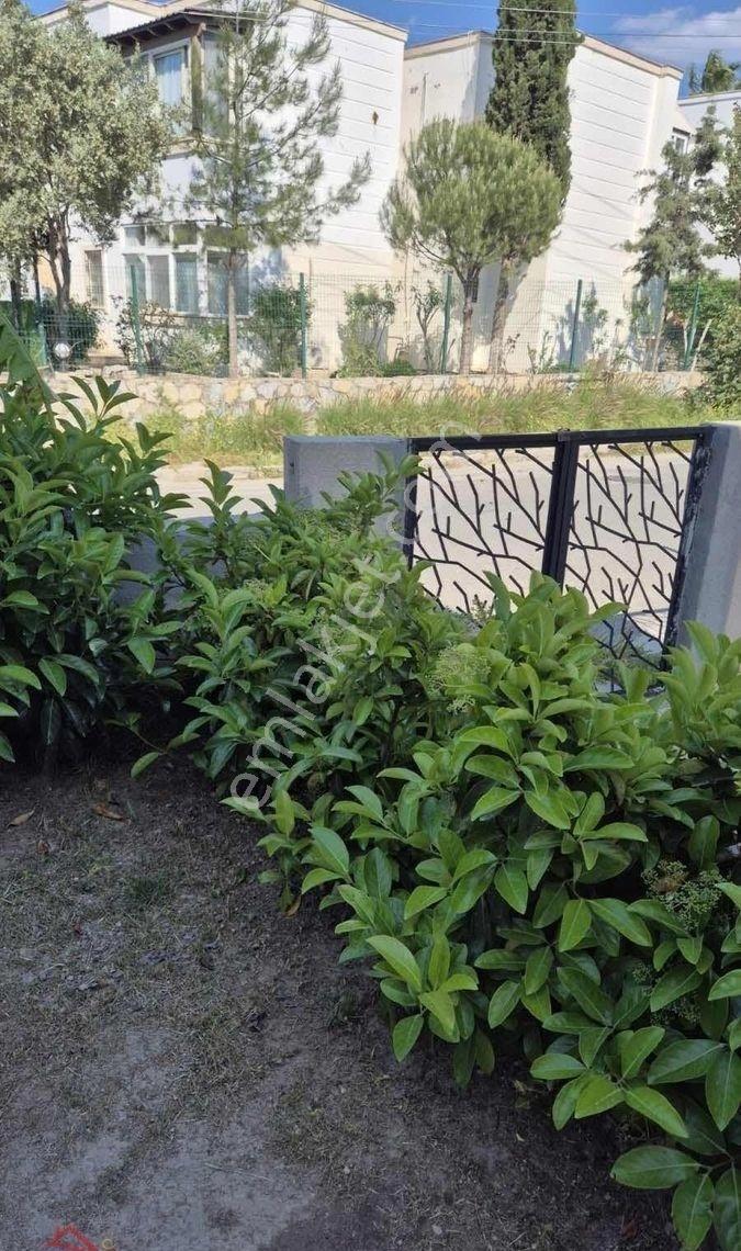 Bitez Kavaklı Sarnıçta Kiralık Eşyalı 3+ 1 Bahçeli Dubleks - Görsel 14