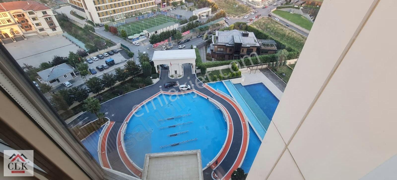 Ataşehir Deluxia Palace Geniş Ön Cephe Kullanışlı 1+0 Satılık - Görsel 3