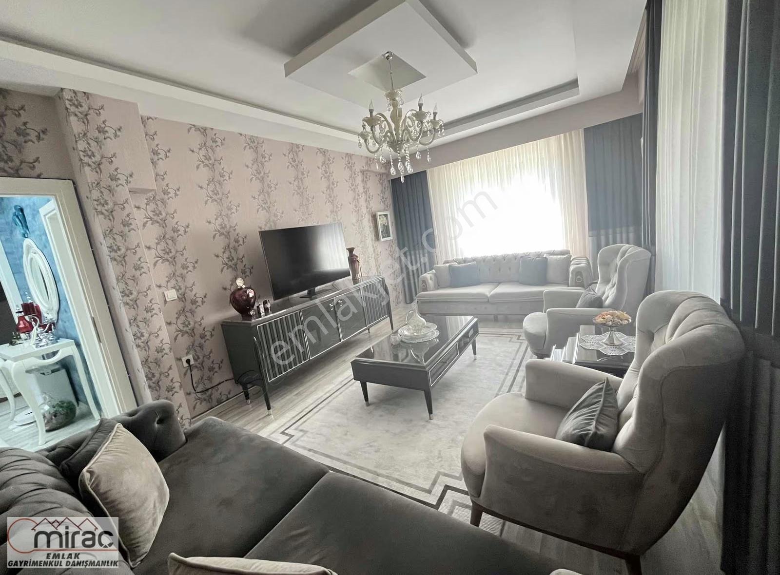 Site İçerisinde 2+1 Orta Kat Ultra Lüks Daire - Görsel 5