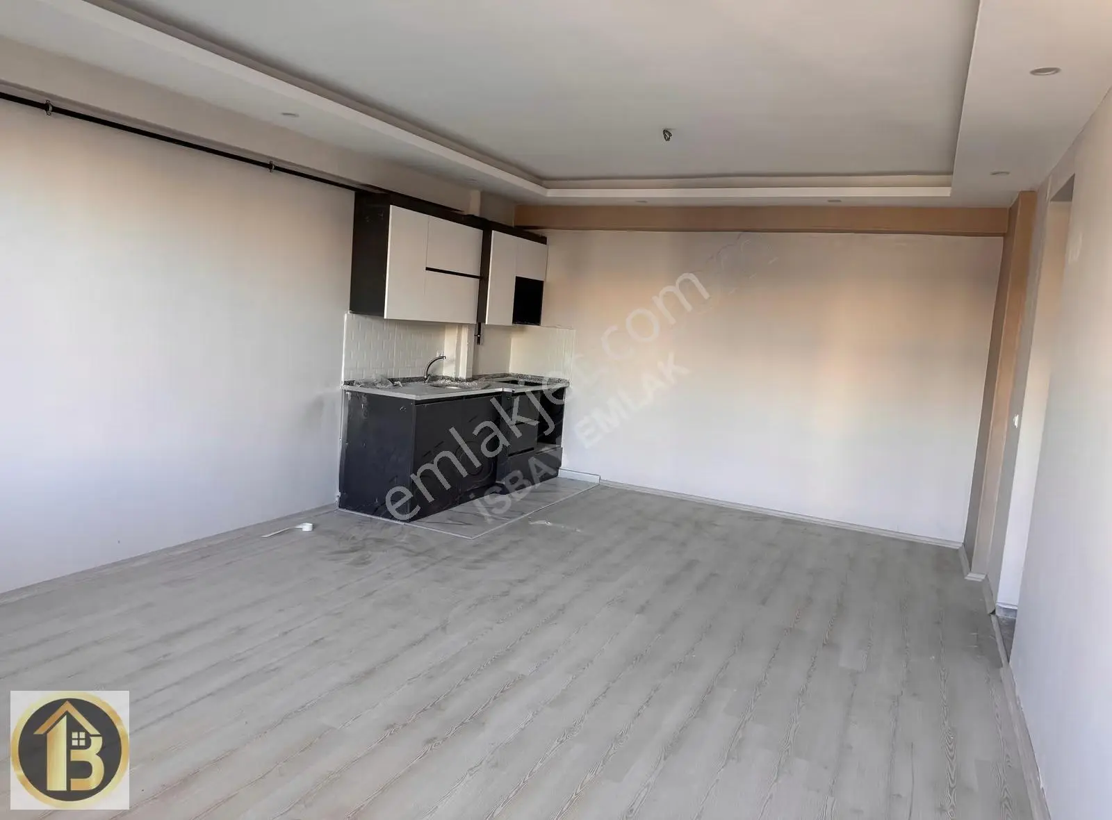 Hastane Yakını, Sıfır 1+1 Lüks Daire: 67m² Net, Balkonlu - Görsel 2