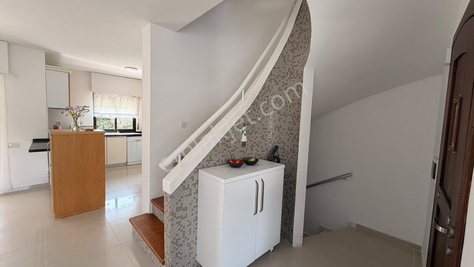 Alaçatı Göbene' De Kiralık Eşyalı Dubleks Villa - Görsel 14