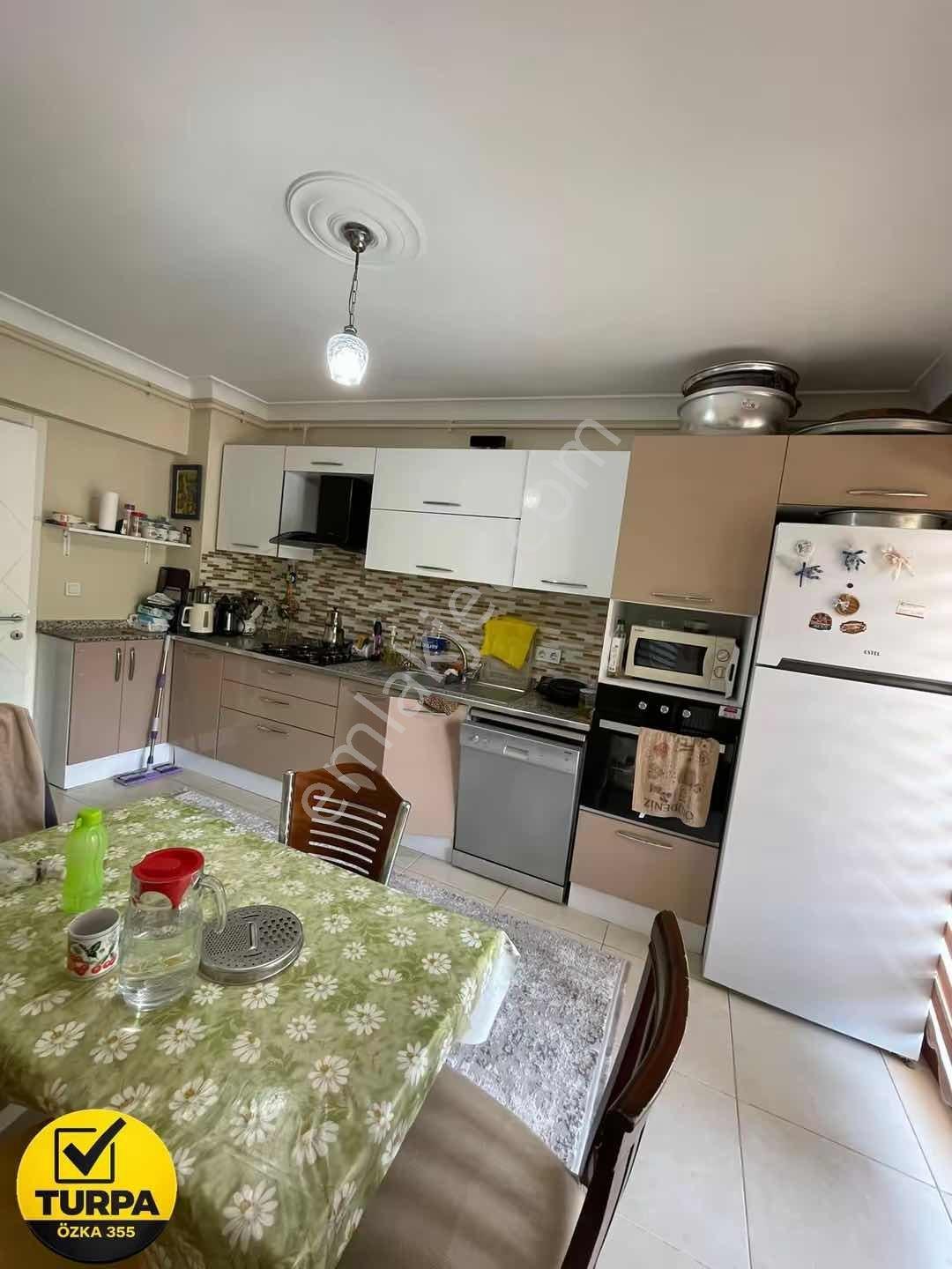 Harmandalı'da Satılık Dvm Park Site İçinde Geniş 3+1 Daire - Görsel 5