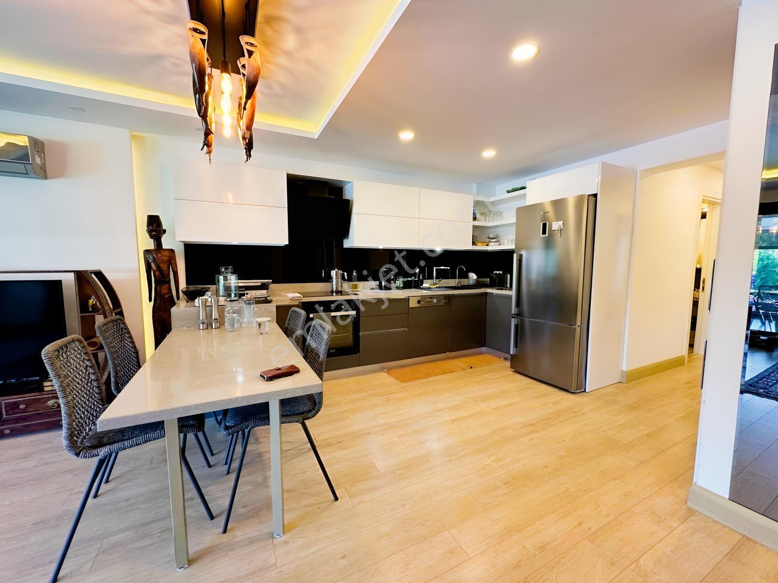 Turgutreis Ada Residence'da Denize Sıfır Eşyalı 2+1 Daire! - Görsel 6