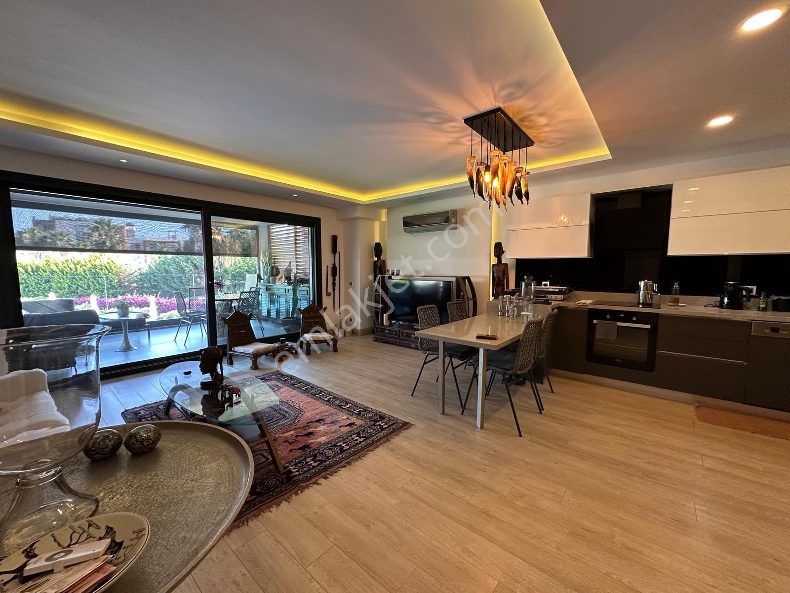 Turgutreis Ada Residence'da Denize Sıfır Eşyalı 2+1 Daire! - Görsel 16