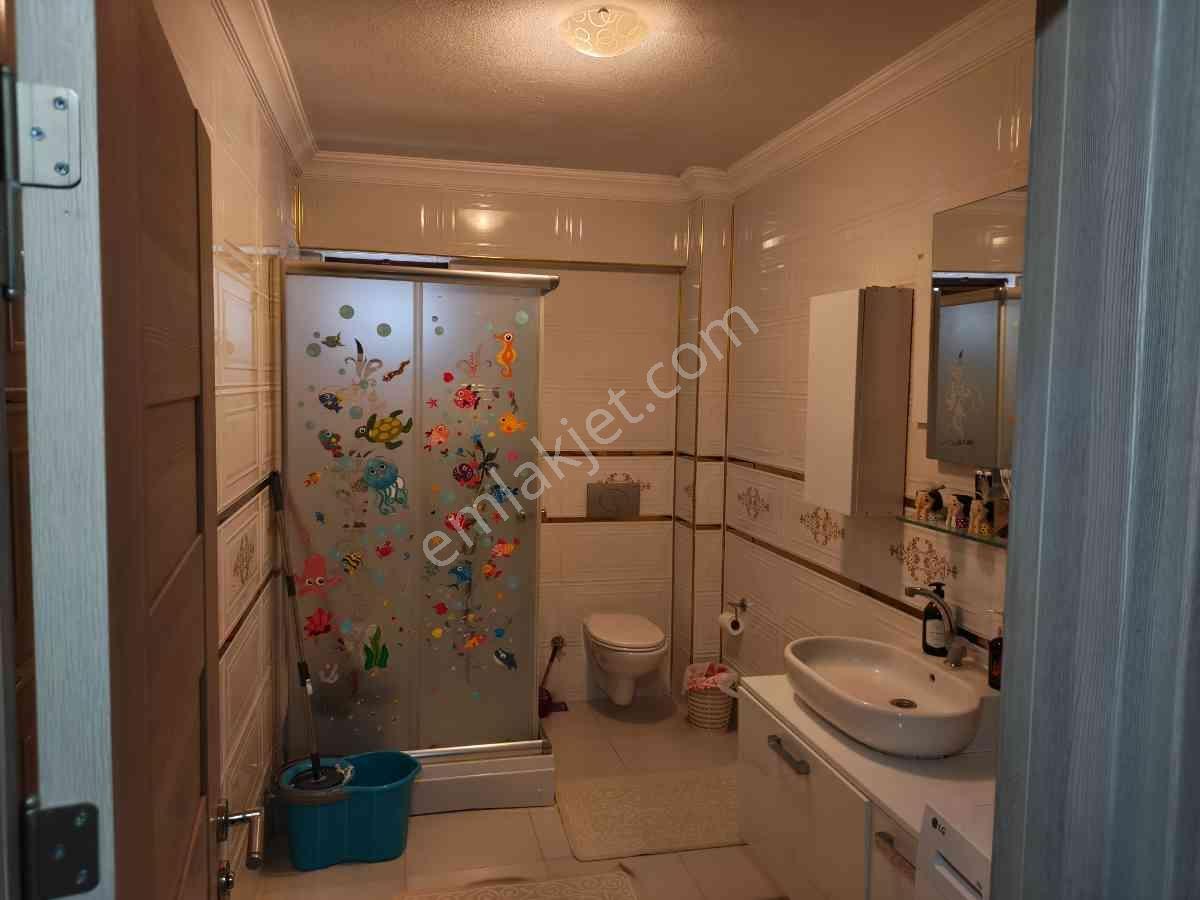 Remax Hür'den Geyve Merkezde Satılık Müstakil Villa - Görsel 35