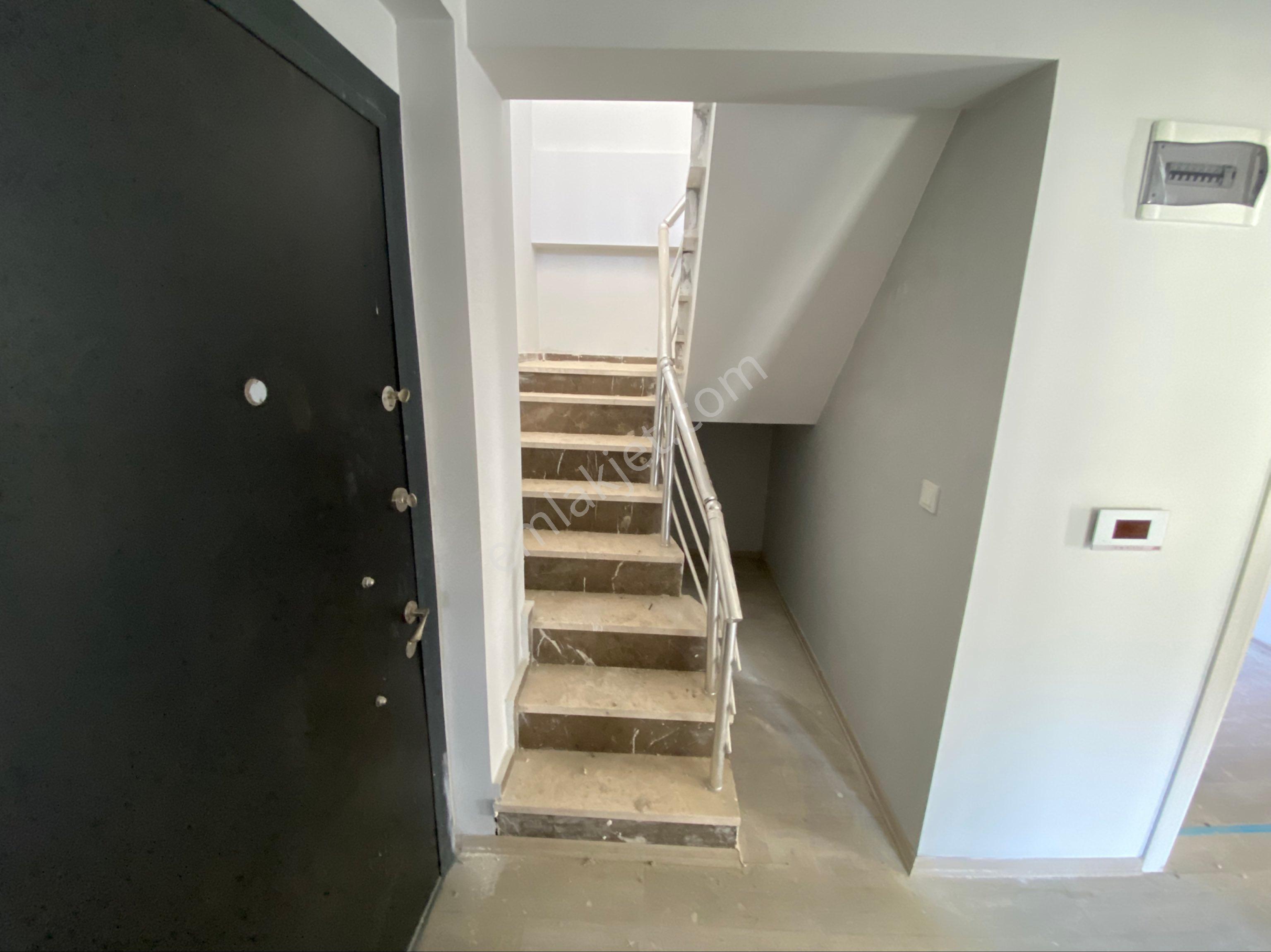 Turyap’tan Esenköy Aliye Hanım Mahallesinde Satılık 3+1 90m2 Teraslı Çatı Dubleks Daire - Görsel 15