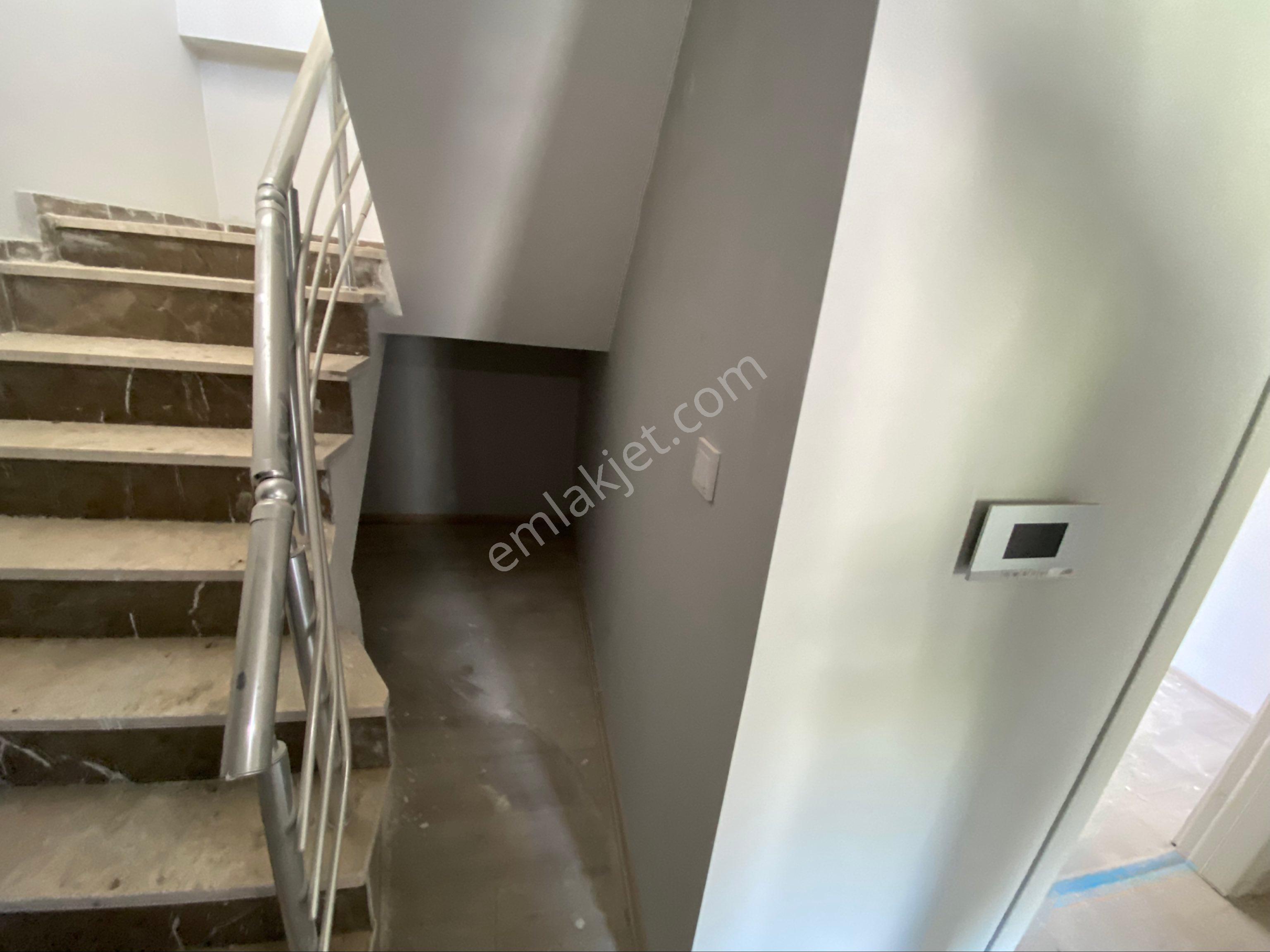 Turyap’tan Esenköy Aliye Hanım Mahallesinde Satılık 3+1 90m2 Teraslı Çatı Dubleks Daire - Görsel 14