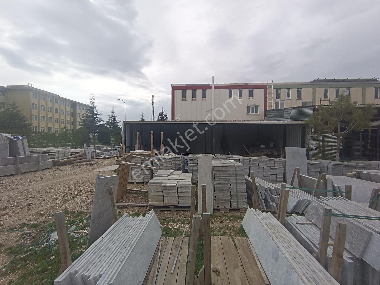 Rw Nest'ten Emko 3. Cadde'de Köşe Konumlu Satılık İşyeri - Görsel 26