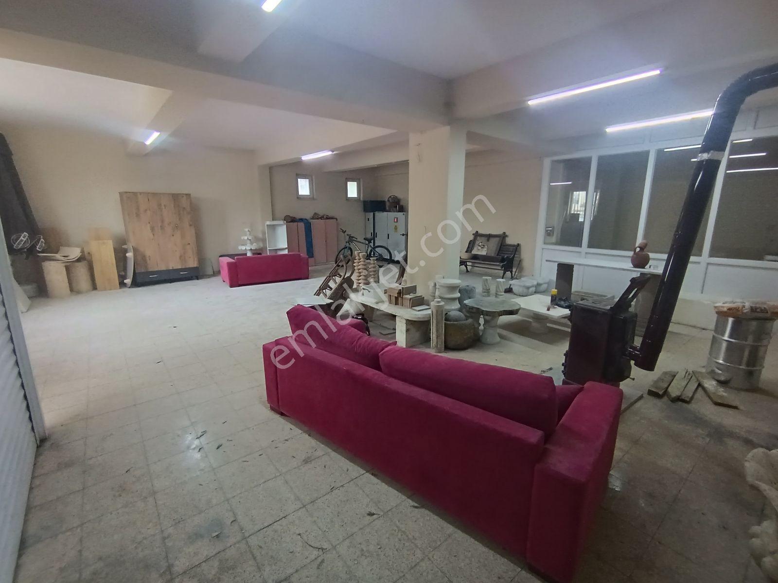 Rw Nest'ten Emko 3. Cadde'de Köşe Konumlu Satılık İşyeri - Görsel 9