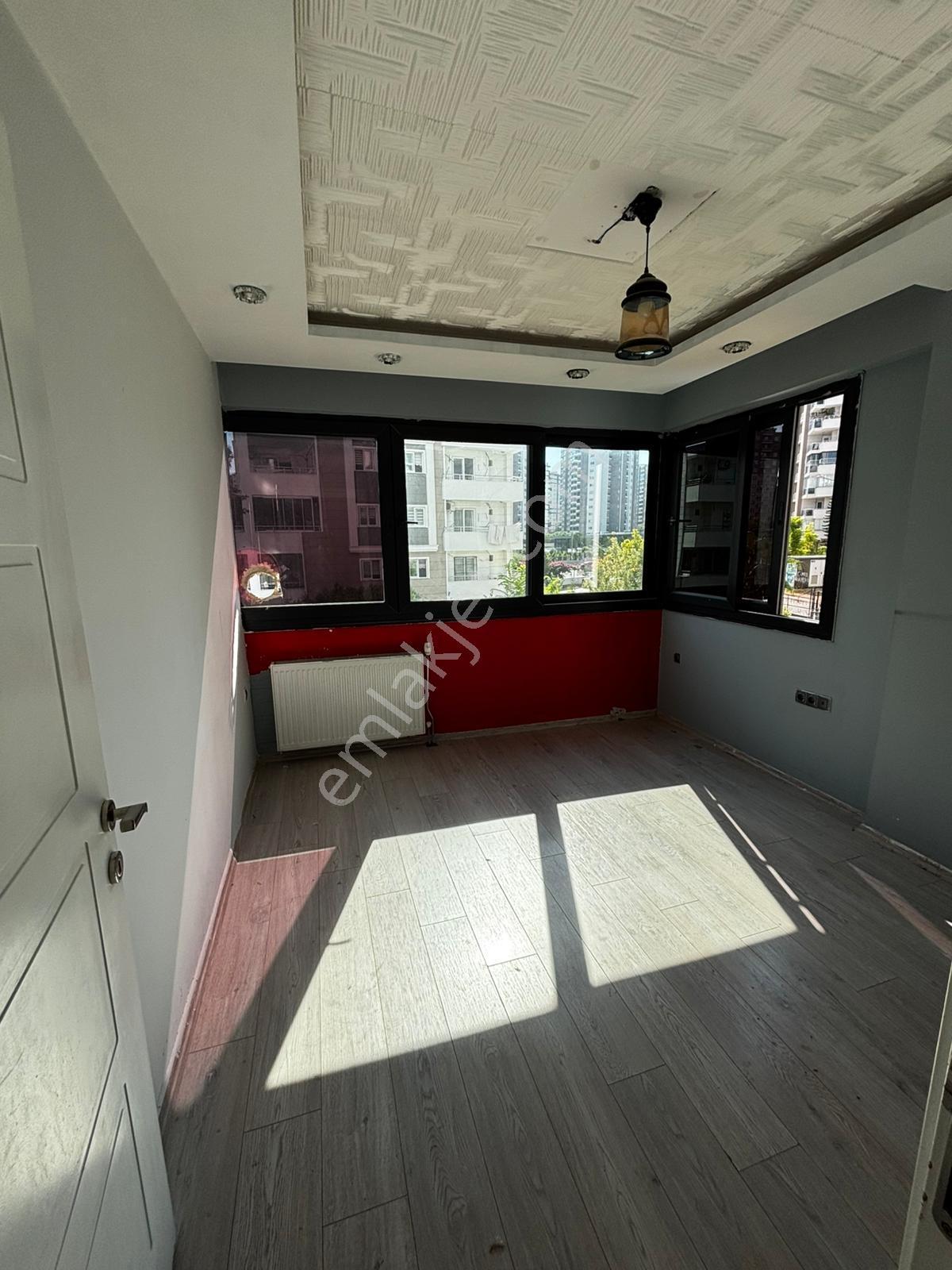 Uçanyapıdan Mezitli Soli Civ 4+1 Yerden Isıtma 220 M2 Güneycephe - Görsel 11