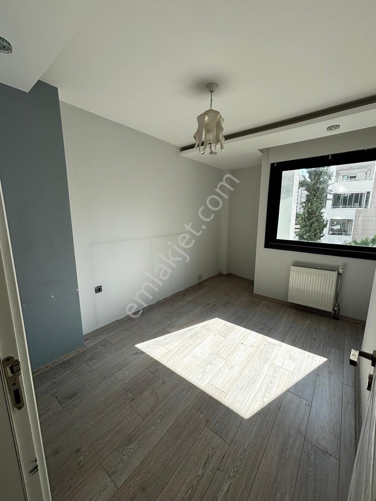 Uçanyapıdan Mezitli Soli Civ 4+1 Yerden Isıtma 220 M2 Güneycephe - Görsel 16