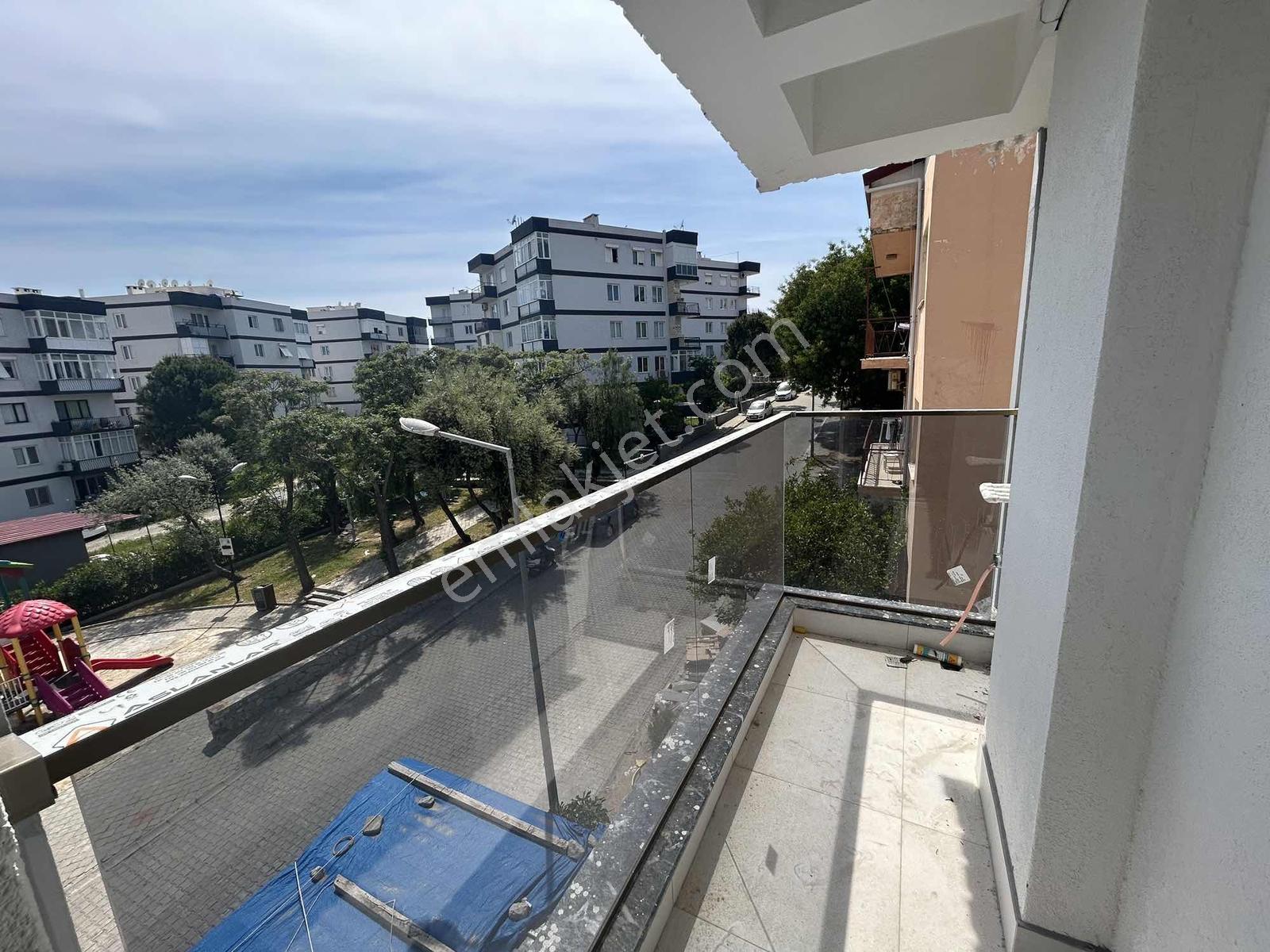 Kuşadası Hacıfevzullah Mah. Deniz Manzaralı 3+1 Dubleks Daire