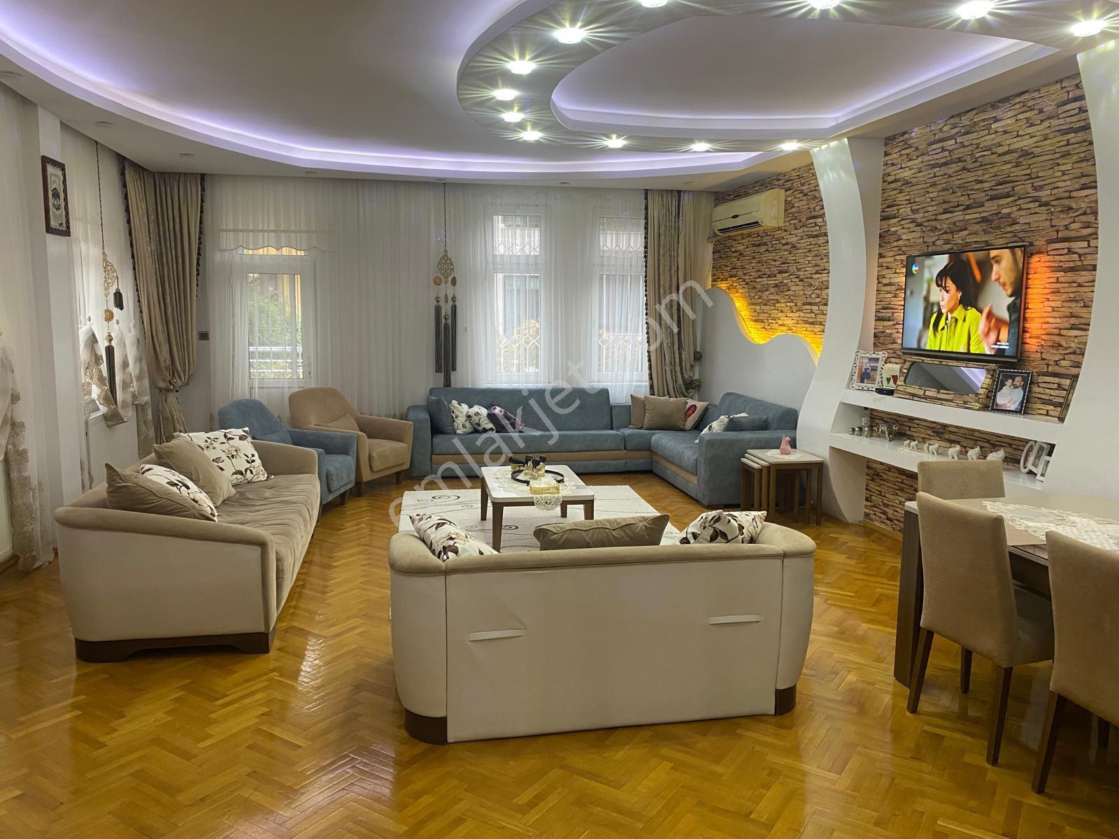 Şehir Merkezinde Bulunan İkiz Villanın Biri Satılık - Görsel 8