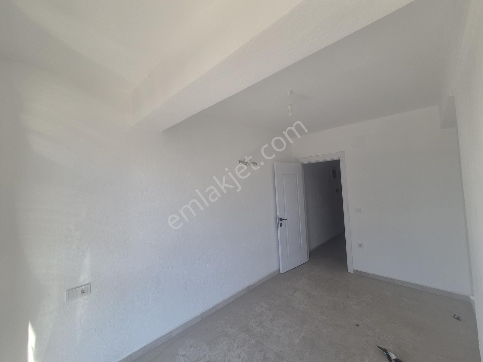 Rotam Emlaktan Ortaca Merkez Cadde Üstünde Sıfır2+1 Kiralık Ofis - Görsel 16