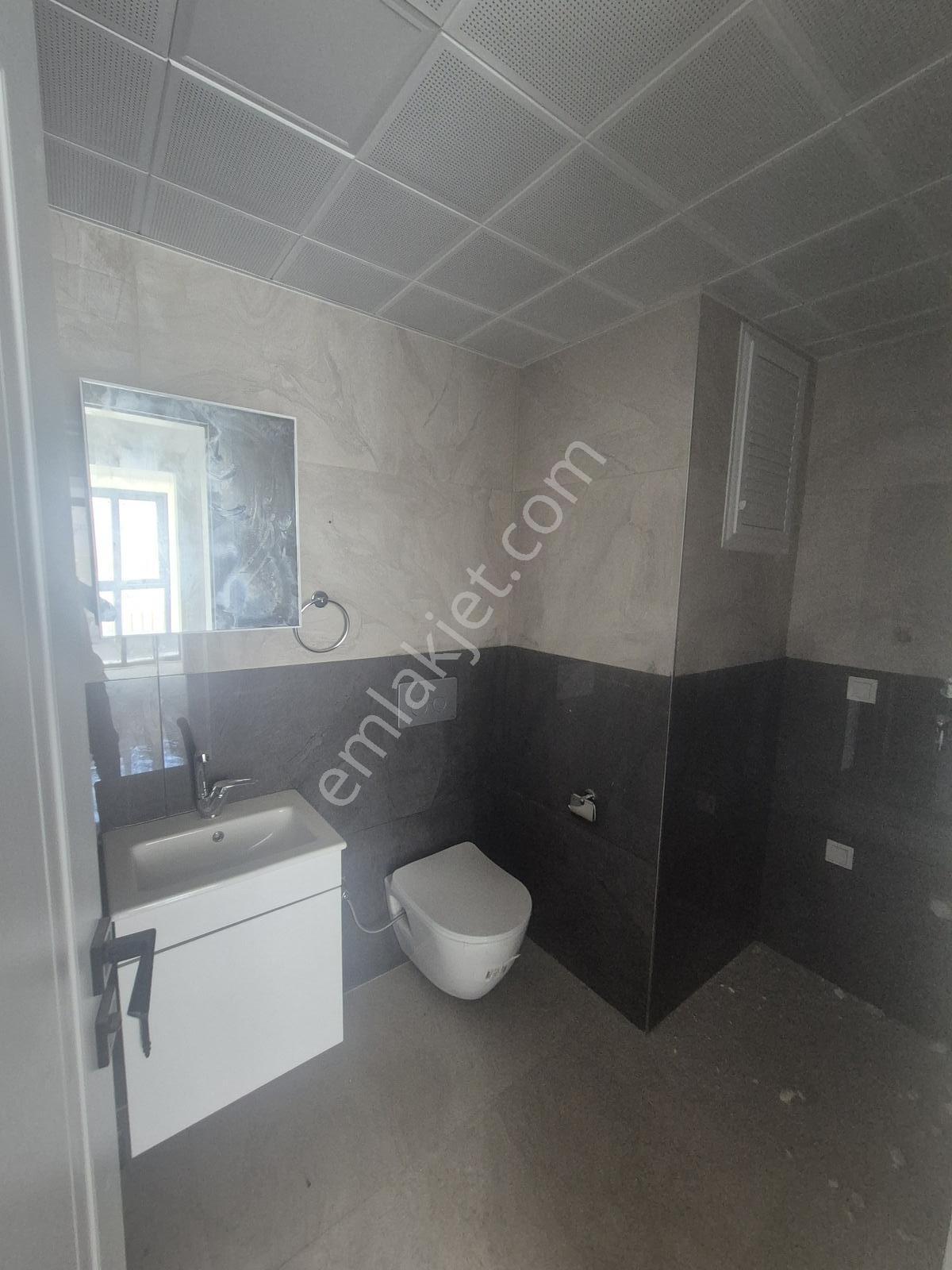 Rotam Emlaktan Ortaca Merkez Cadde Üstünde Sıfır2+1 Kiralık Ofis - Görsel 25