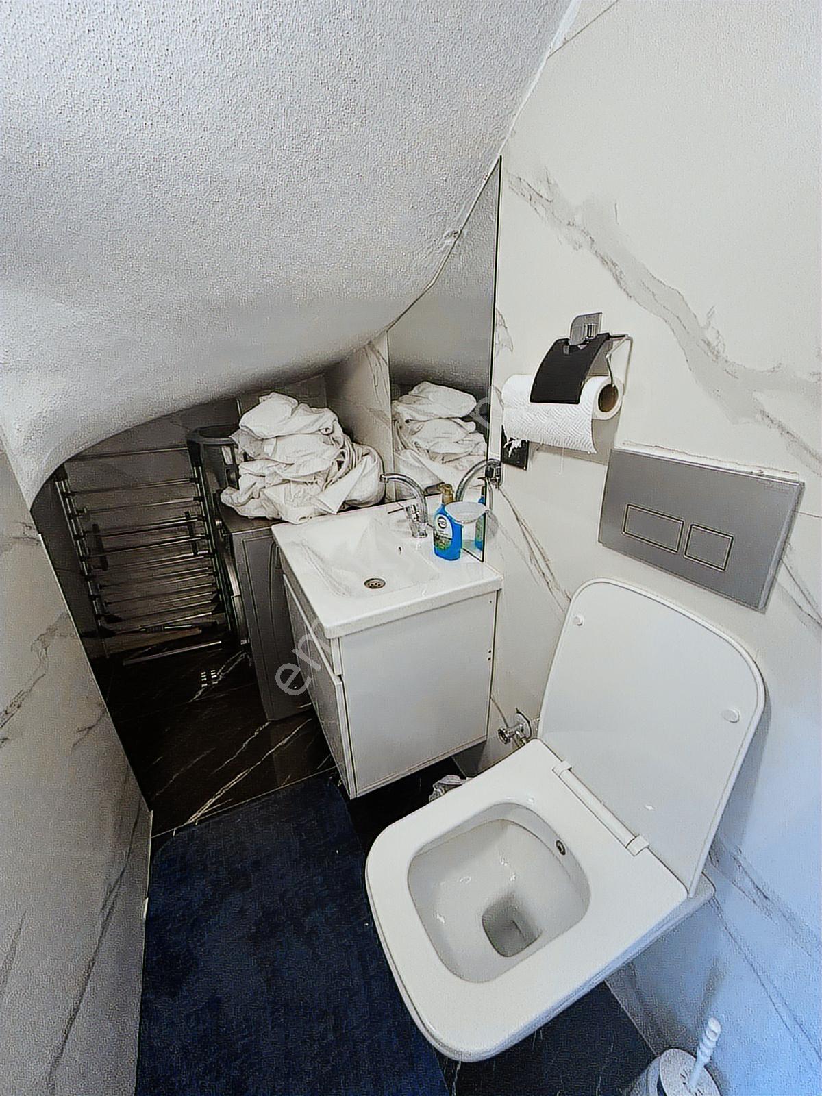 Ortacada Havuzlu Site İçinde 3+1 Full Eşyalı Satılık Villa - Görsel 12