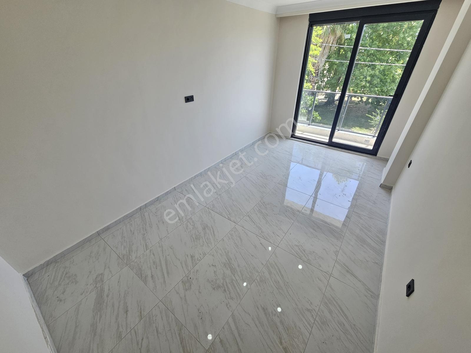 Eu Gayrimenkulden Denize 50 Mt Deniz Manzaralı 3+1 Teraslı Villa - Görsel 10