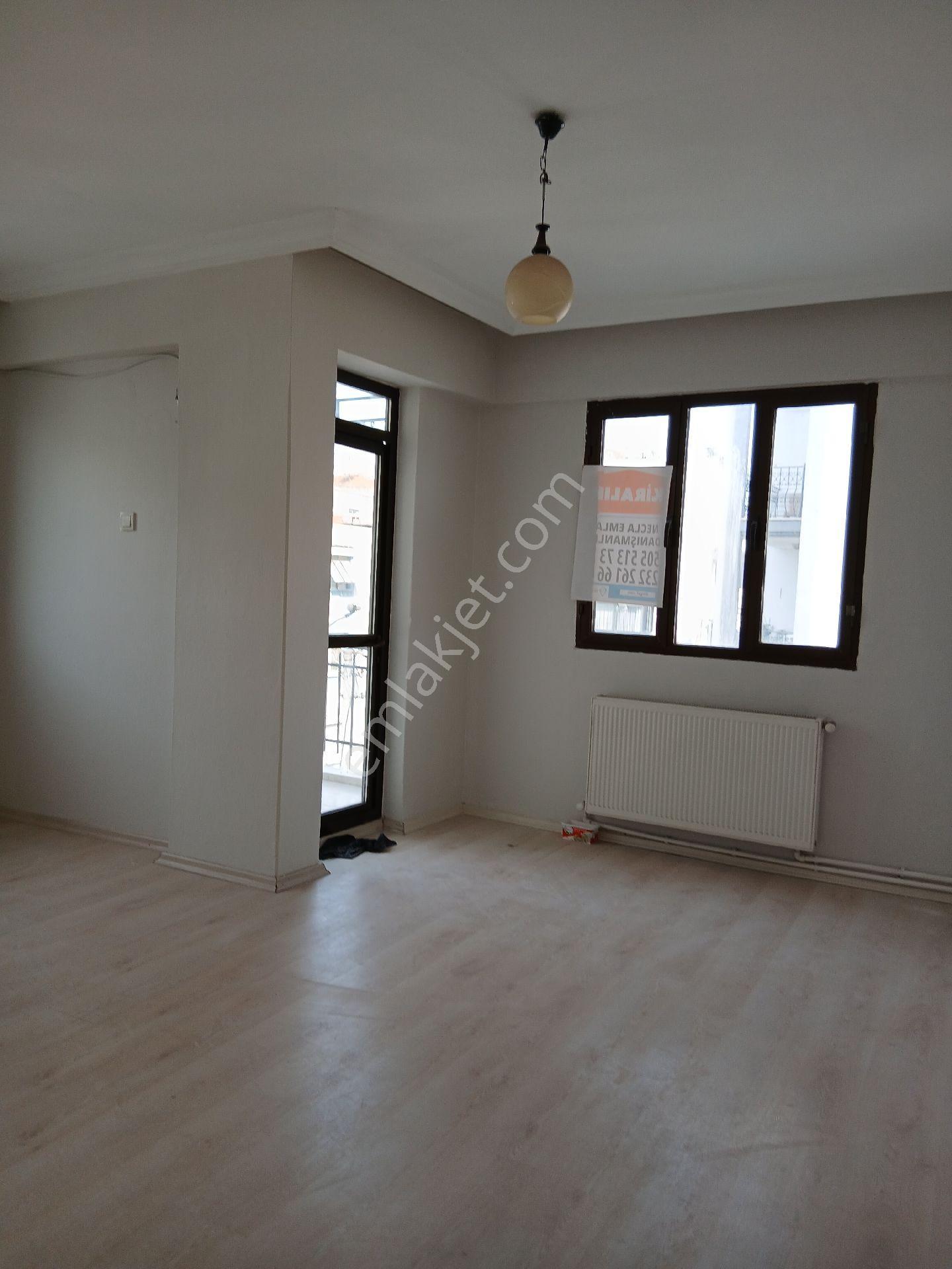 Bahçelievler De Her Yere Yakın Merkezi 2 Oda Salon Temiz Dairemiz Necla Emlak Tan Kiralık Tır - Görsel 23