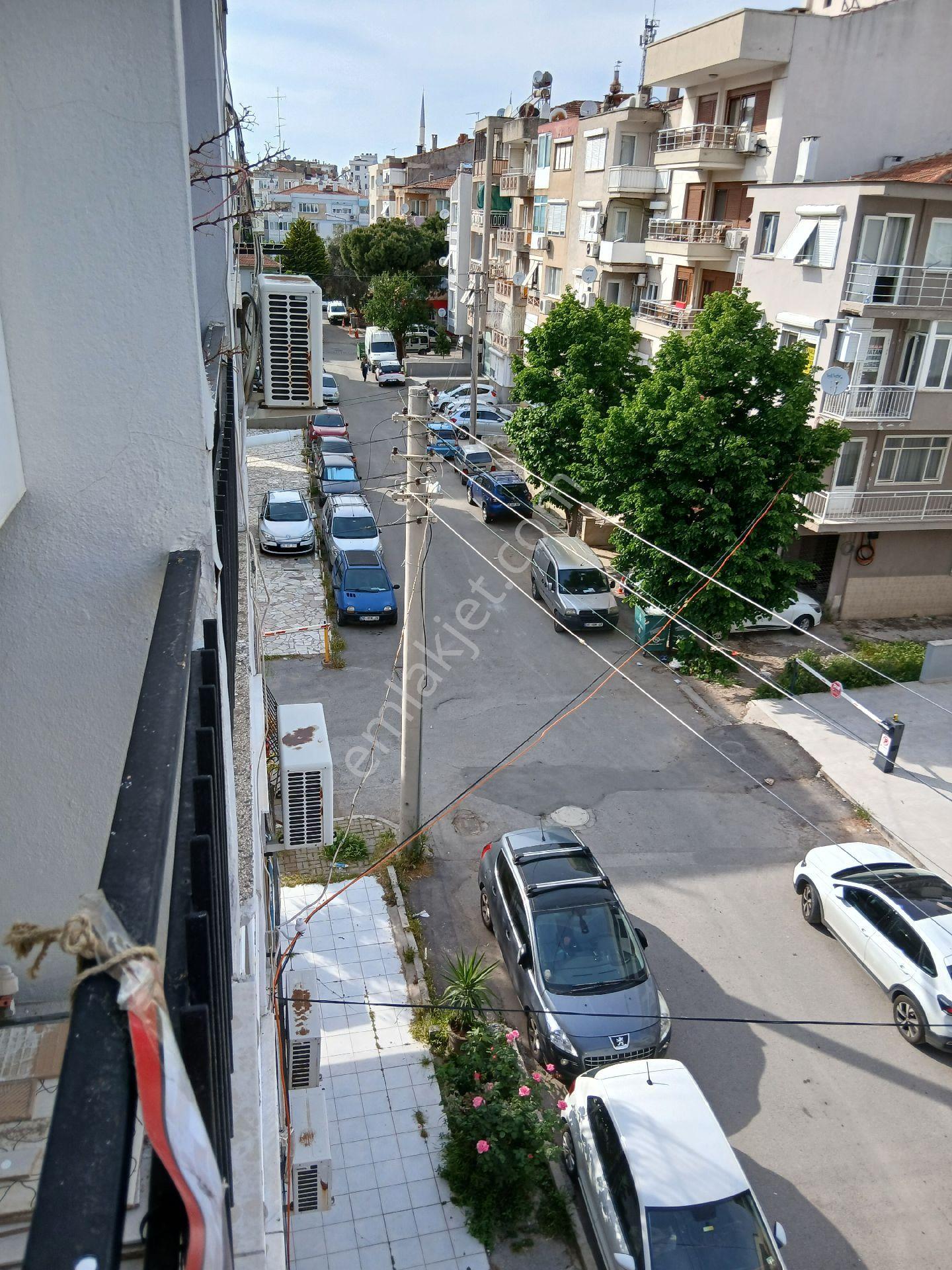 Bahçelievler De Her Yere Yakın Merkezi 2 Oda Salon Temiz Dairemiz Necla Emlak Tan Kiralık Tır - Görsel 27