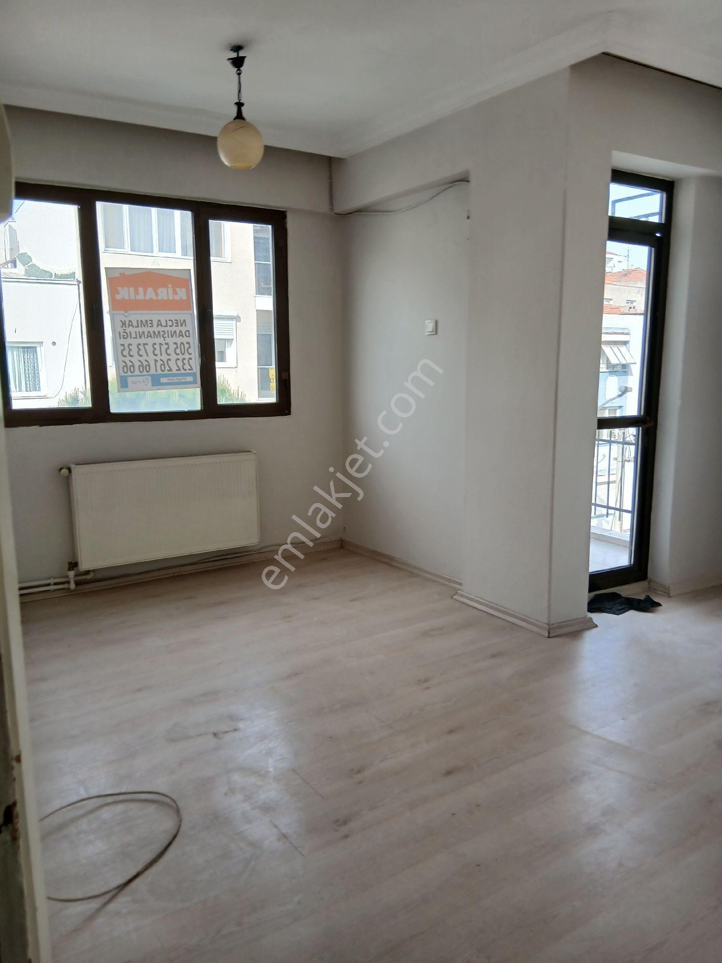 Bahçelievler De Her Yere Yakın Merkezi 2 Oda Salon Temiz Dairemiz Necla Emlak Tan Kiralık Tır - Görsel 22