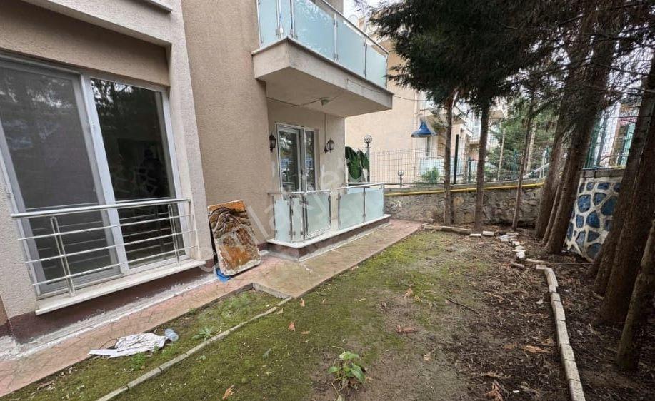Sahibinden Site İçerisinde Çatısında Havuzlu Kişisel Bahçeli 3+1 Daire - Görsel 9
