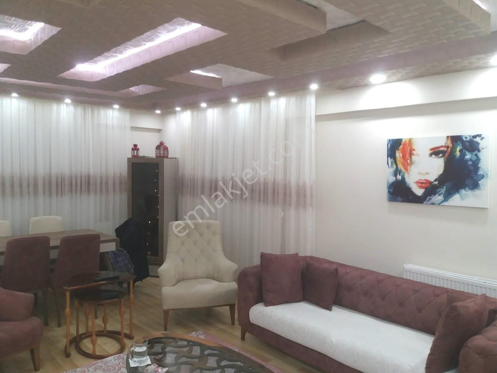 Sahibinden Site İçerisinde Çatısında Havuzlu Kişisel Bahçeli 3+1 Daire - Görsel 25