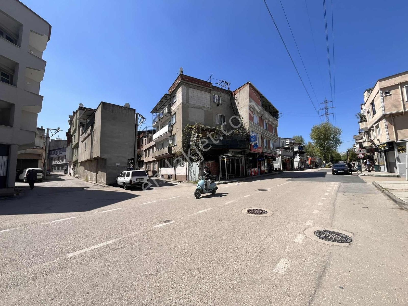 Gülbahçe'de 4 Katlı Ana Cadde Üzerinde Satılık Bina - Görsel 15