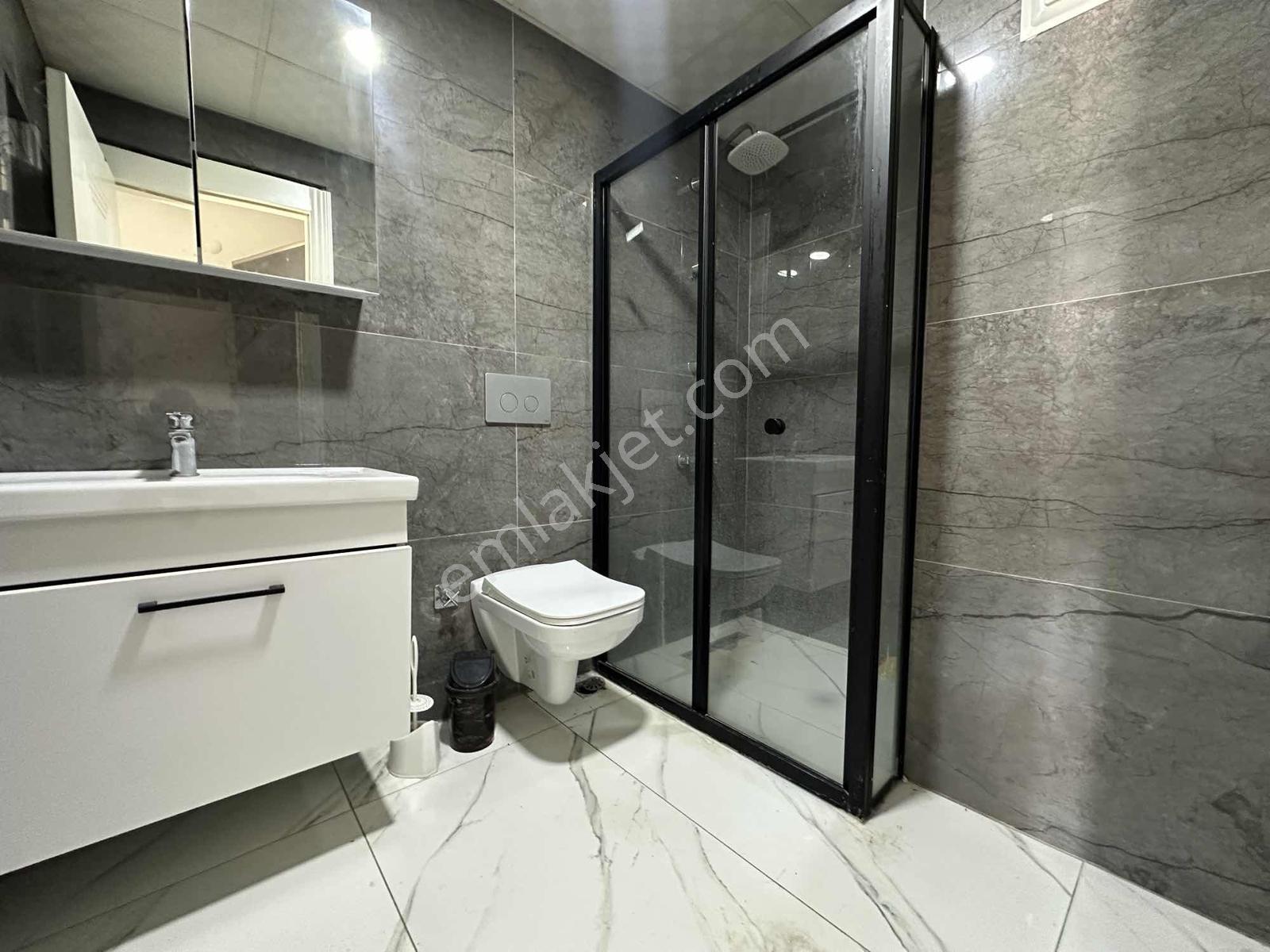 Altıntaşta Havuz Cepheli Kiralık 1+1 Bahçe Katı - Görsel 16