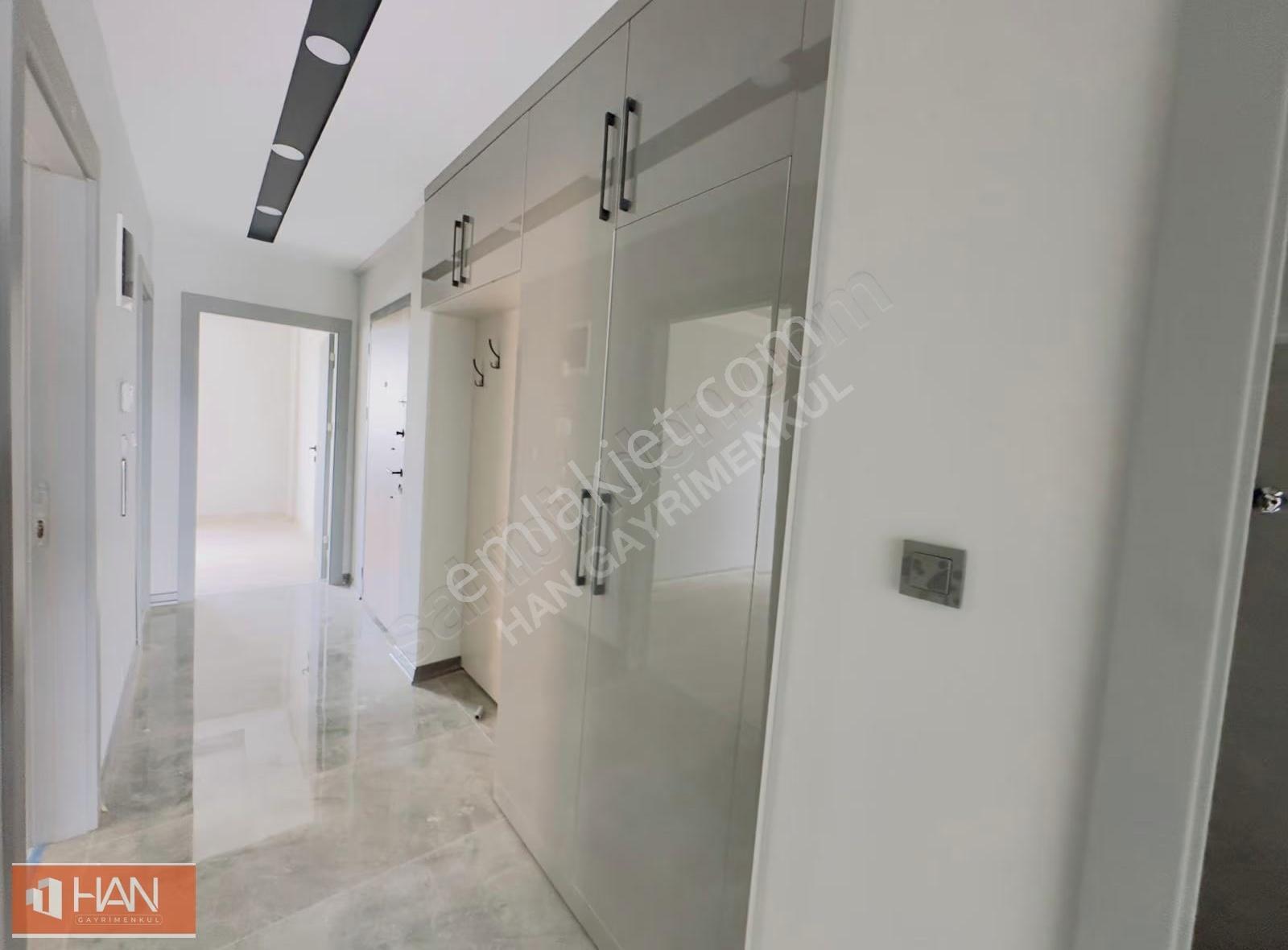 Tansu Çiller Caddesi Üzerinde 2+1 Ayrı Mutfaklı Kiralık Daire - Görsel 7