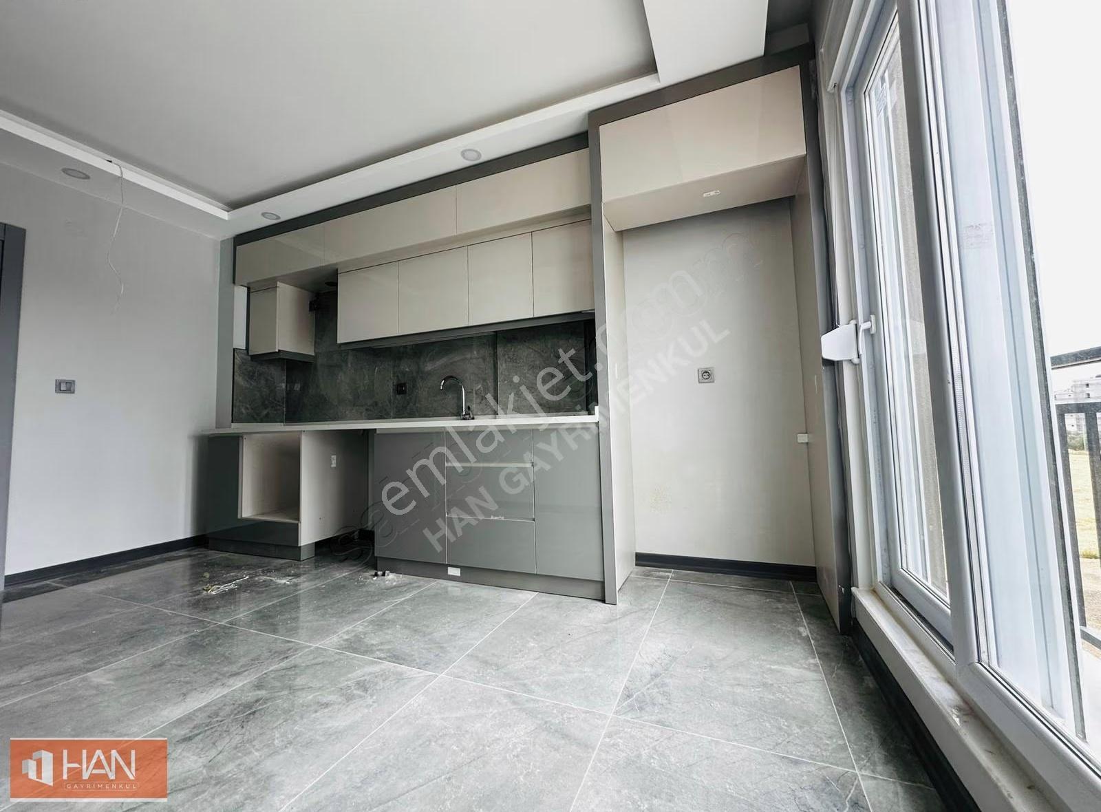 Tansu Çiller Caddesi Üzerinde 2+1 Ayrı Mutfaklı Kiralık Daire - Görsel 25