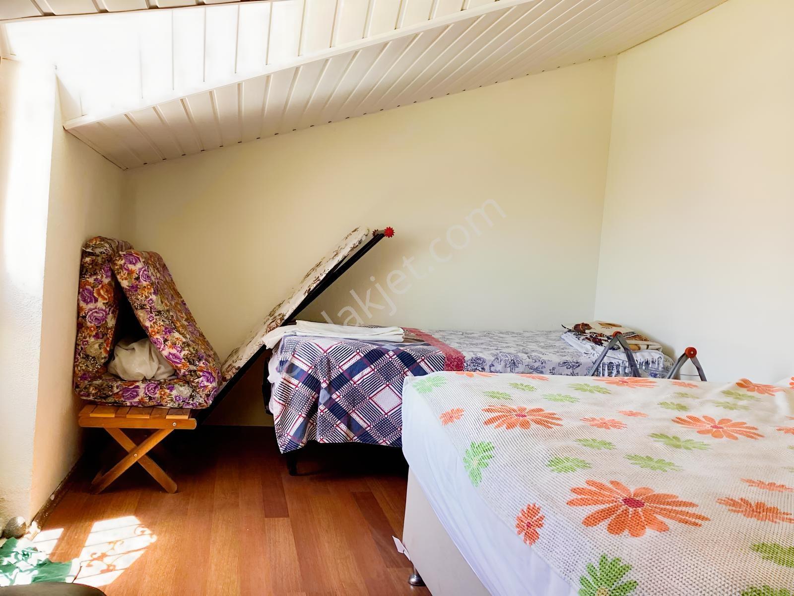 Çandarlı'da Kiralık Denize Yakın Bahçeli Villa - Görsel 31