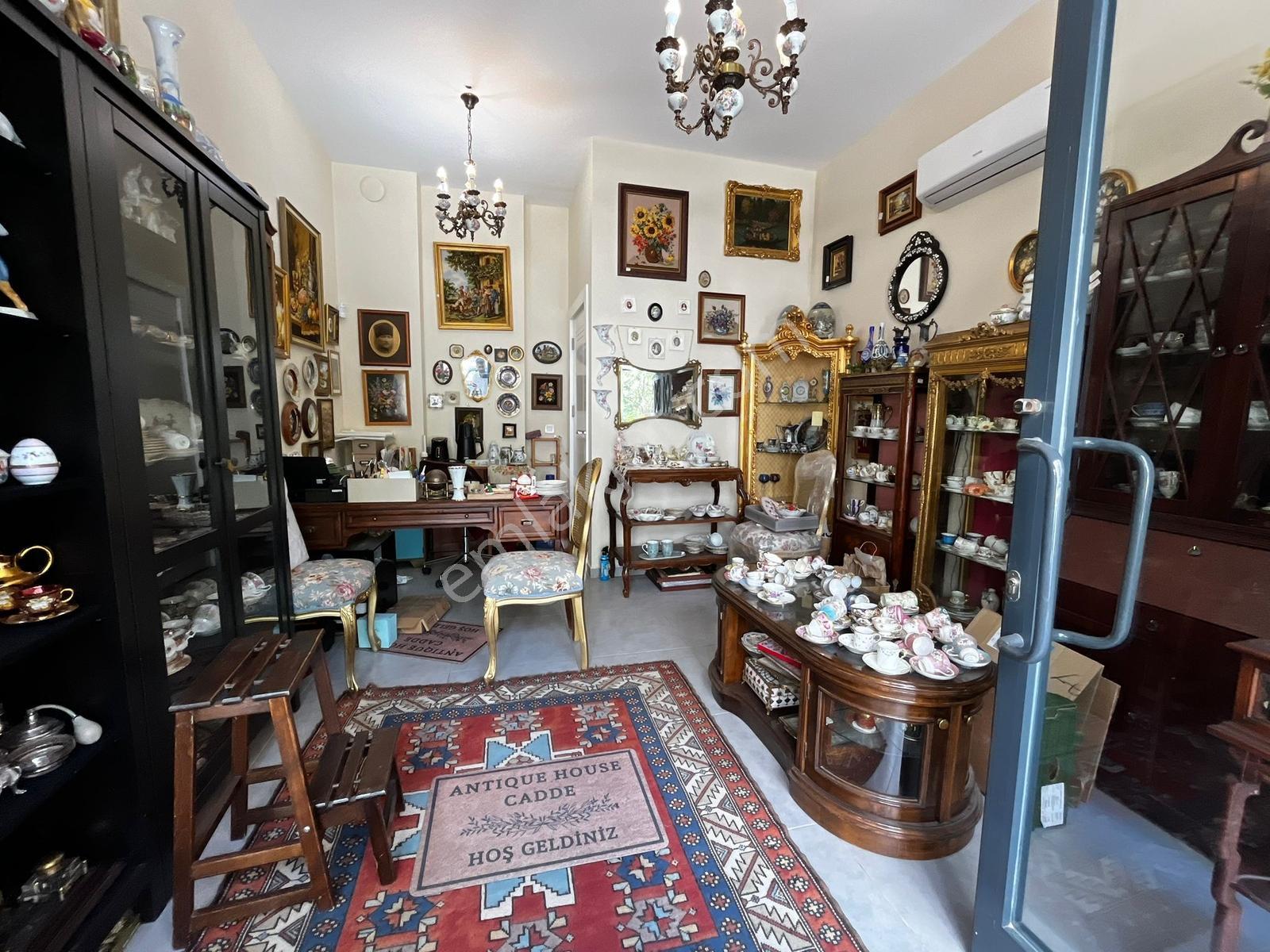 Caddebostan Kadir Ağa Caddesinde Yüksek Yaya Trafikli Butik Dük - Görsel 10