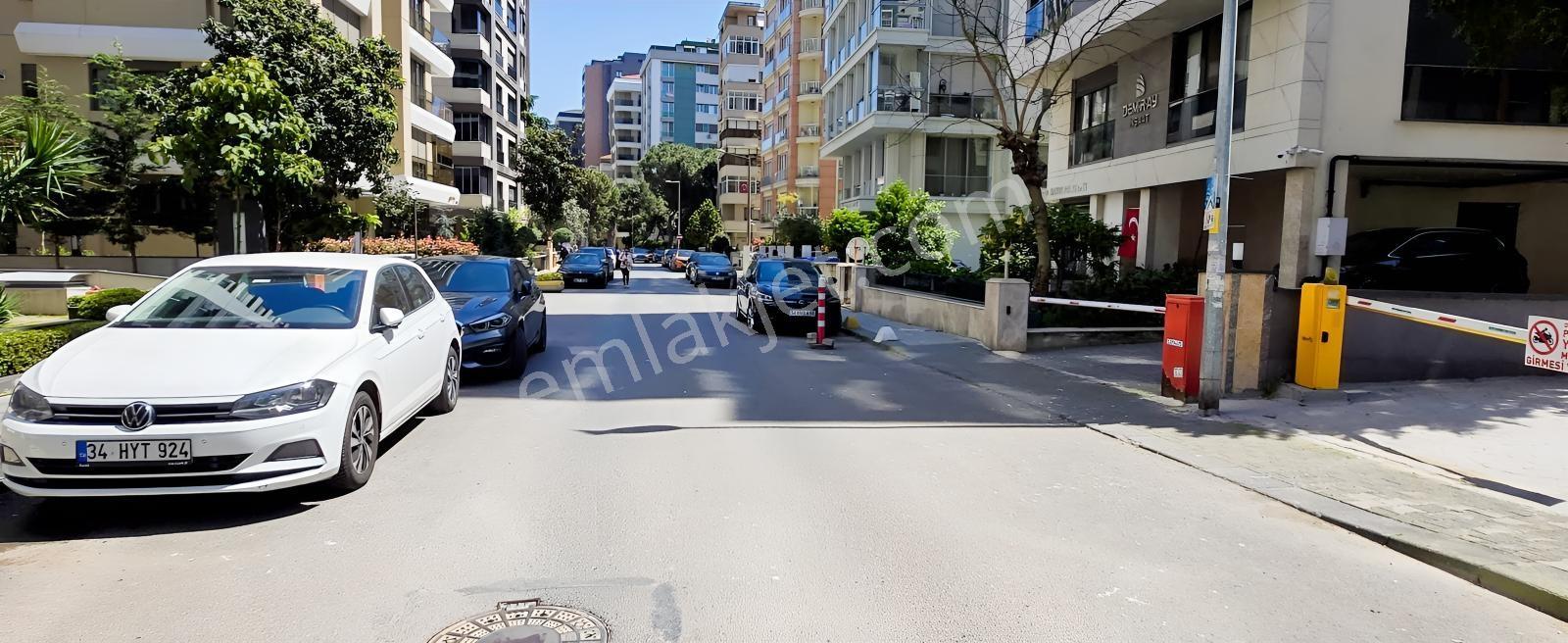 Caddebostan Kadir Ağa Caddesinde Ayrı Tapulu 2 Dükkan - Görsel 23