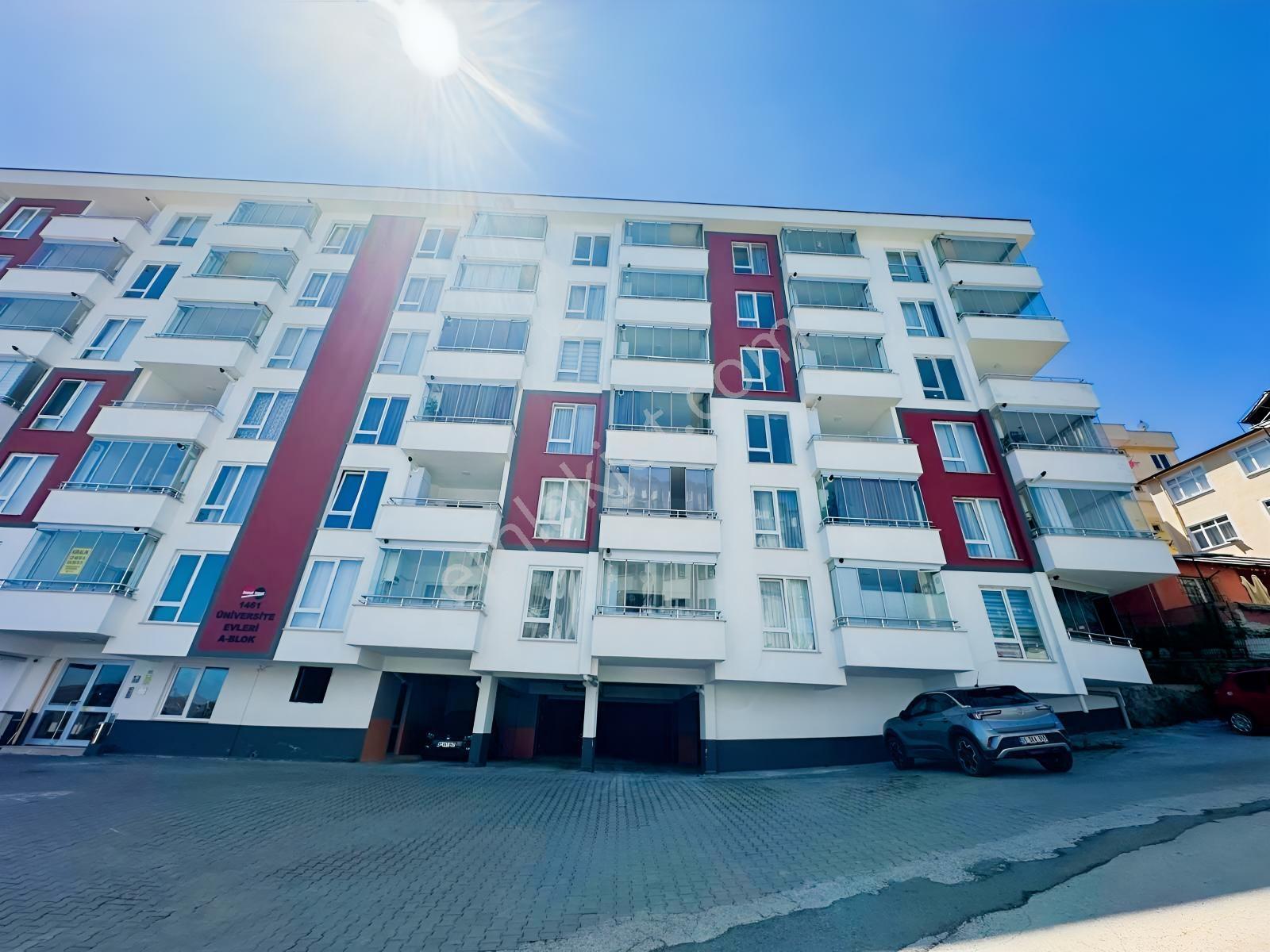 Üniverisite Mahallesinde Kiralık Daire