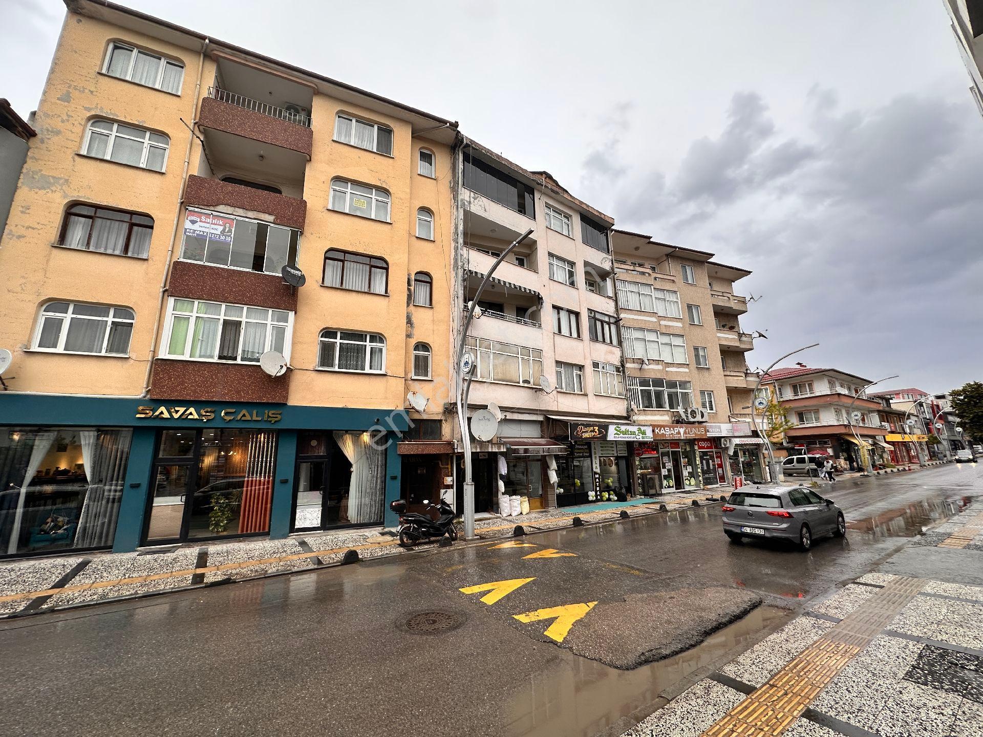 Remax Mavi Eski Reji Sokağı Poligonyum Karşısı 3+1 Satılık Daire - Görsel 3