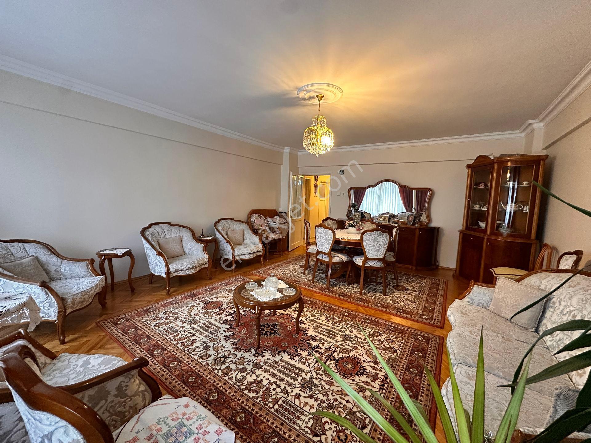 Remax Mavi Eski Reji Sokağı Poligonyum Karşısı 3+1 Satılık Daire - Görsel 13