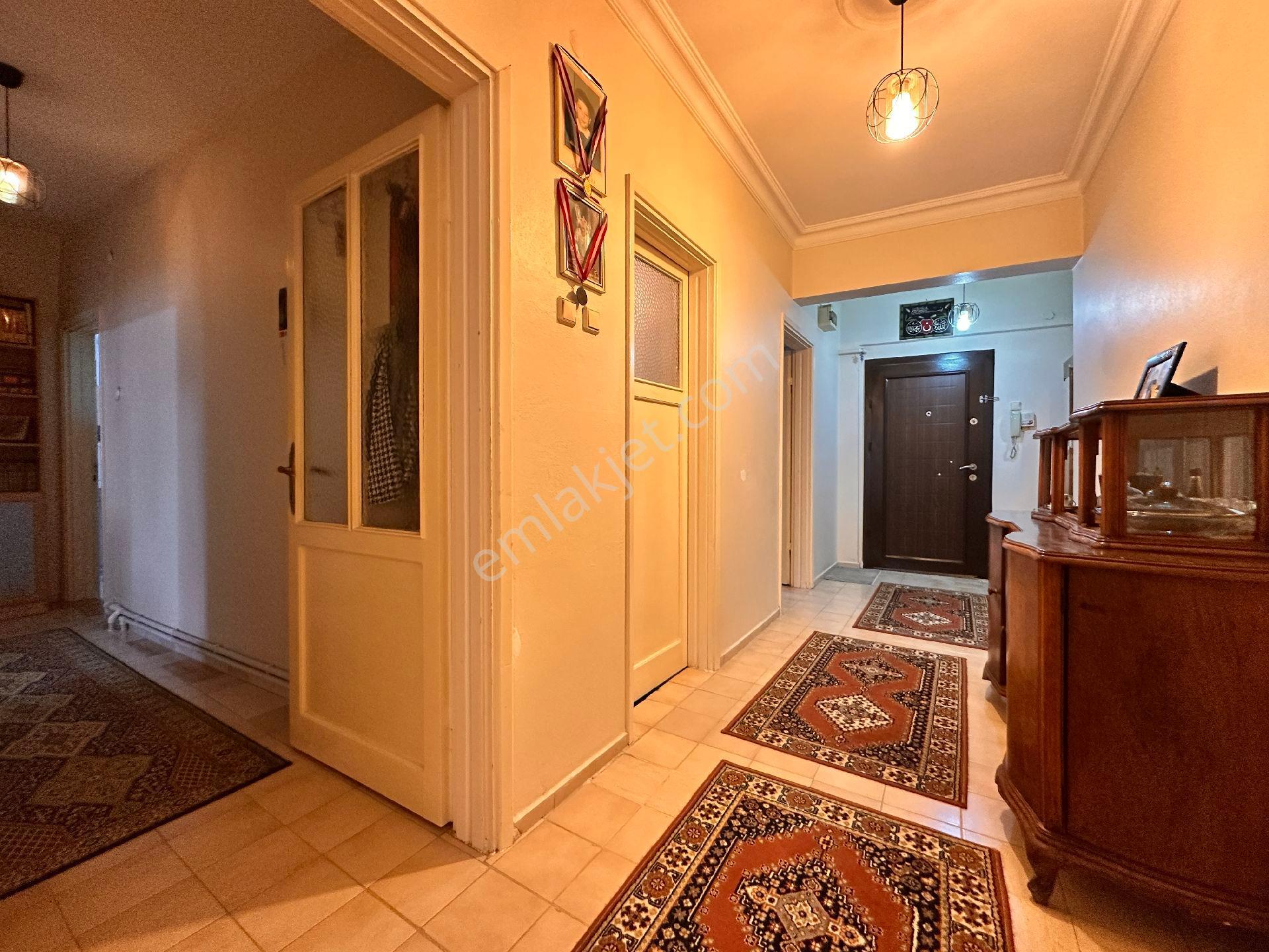 Remax Mavi Eski Reji Sokağı Poligonyum Karşısı 3+1 Satılık Daire - Görsel 11