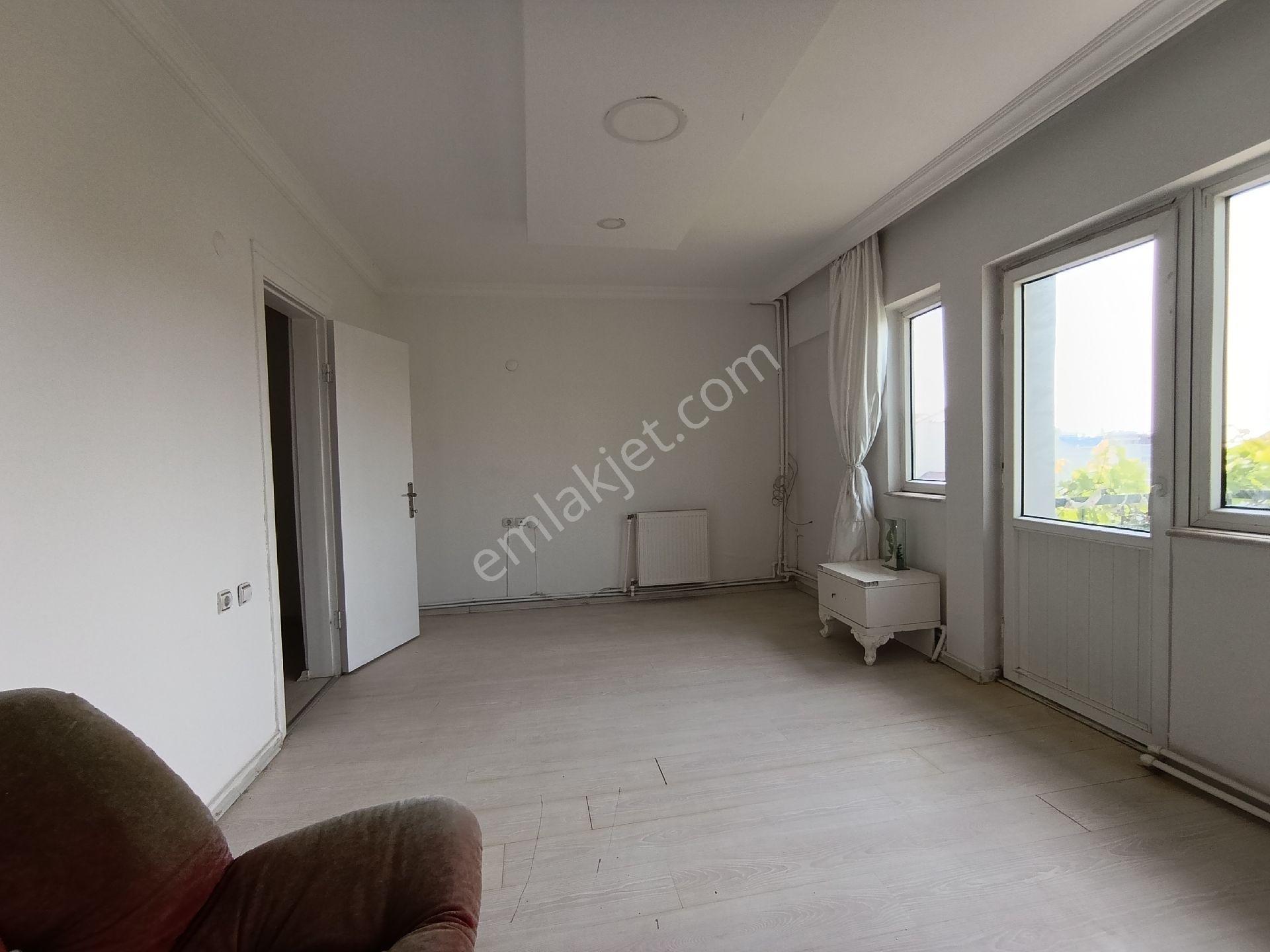 Kuşadası Merkez'de Mükemmel Lokasyon'da İş Yerine Uygun 6+2 Fourleks Satılık Villa - Görsel 21